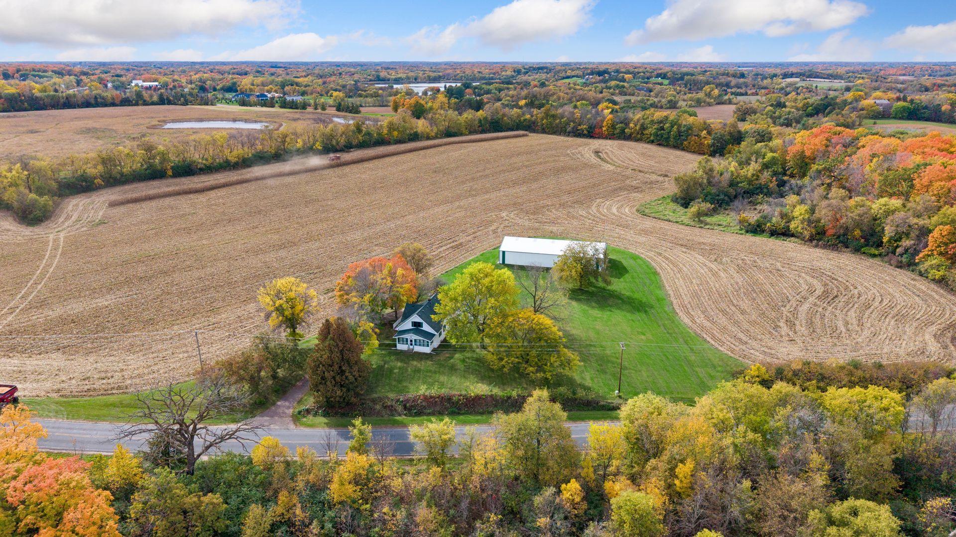 main property photo 3