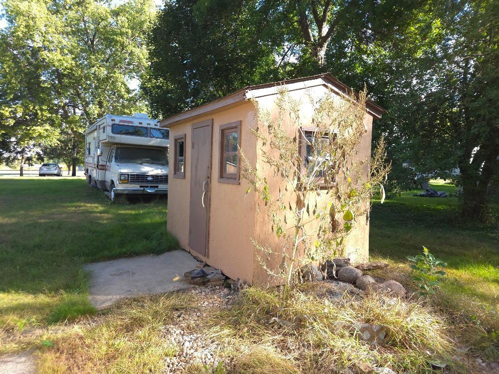 main property photo 14