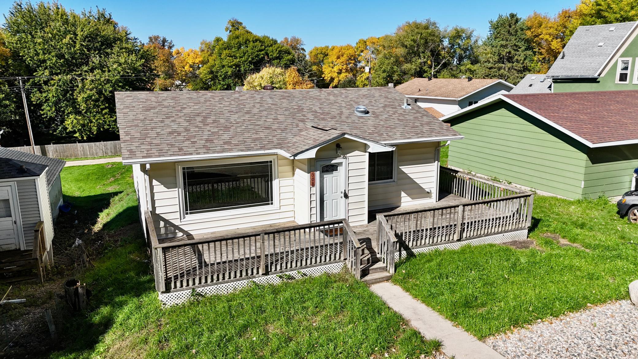 main property photo 24