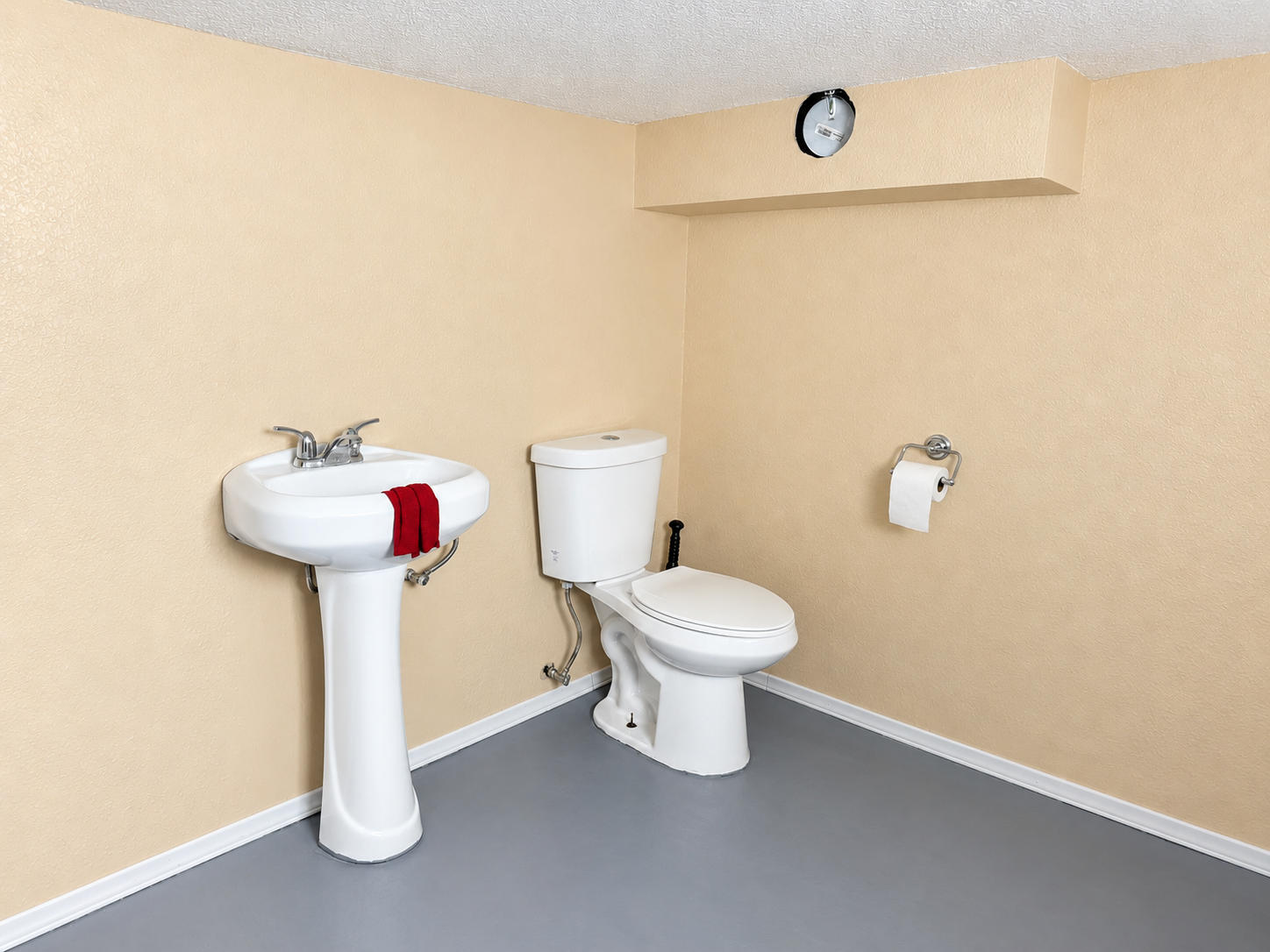 main property photo 12