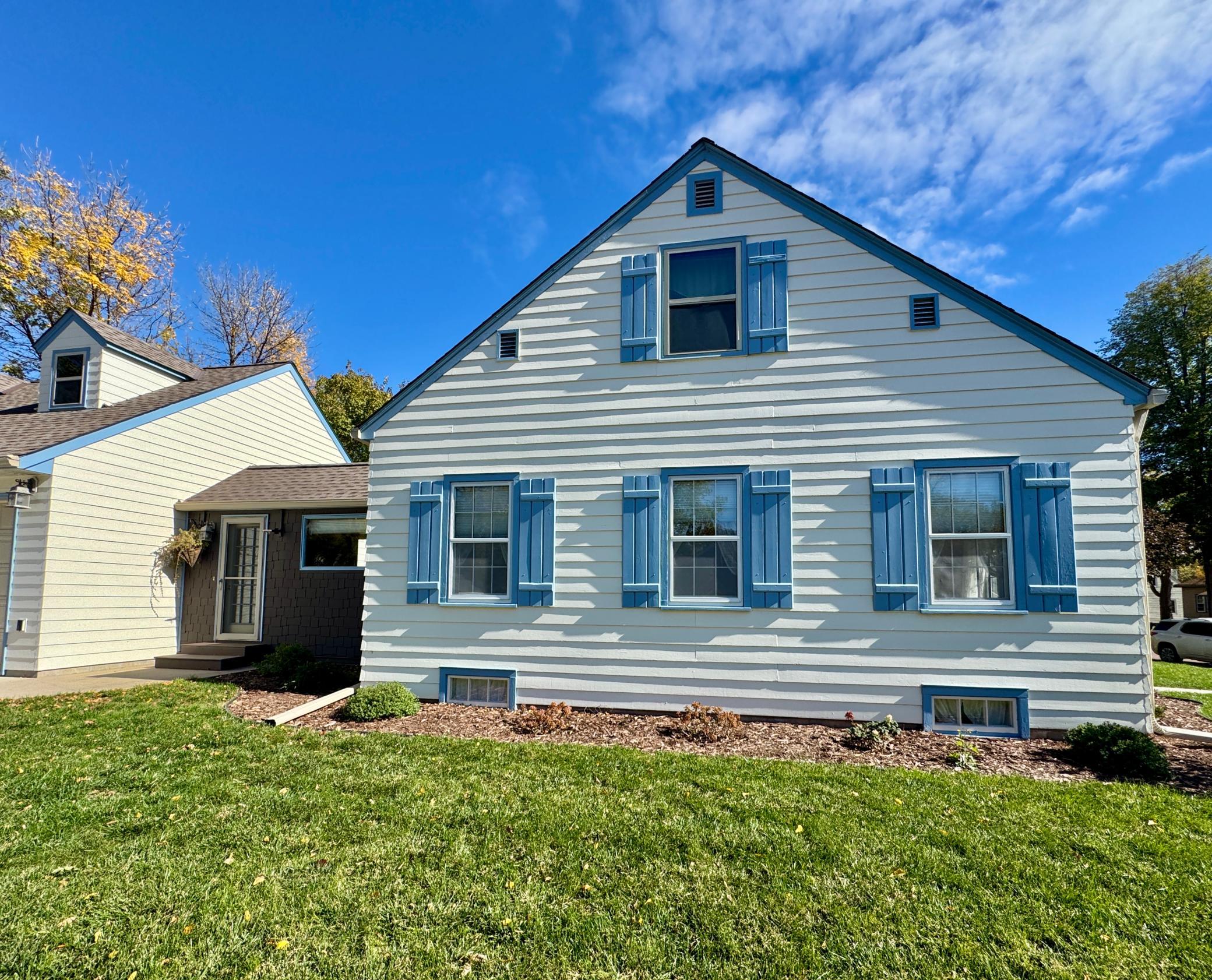 main property photo 41