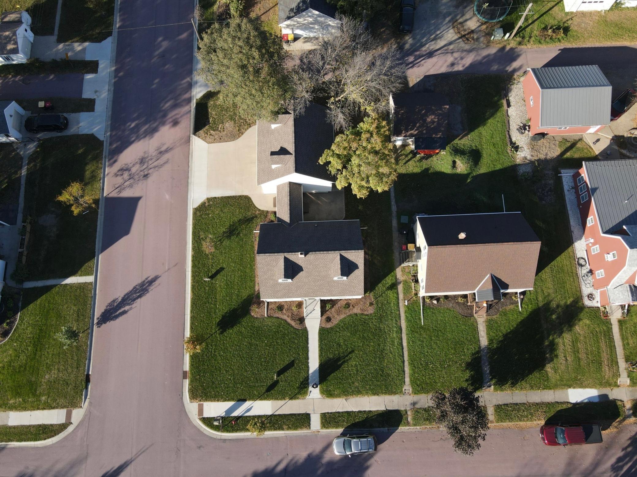 main property photo 42