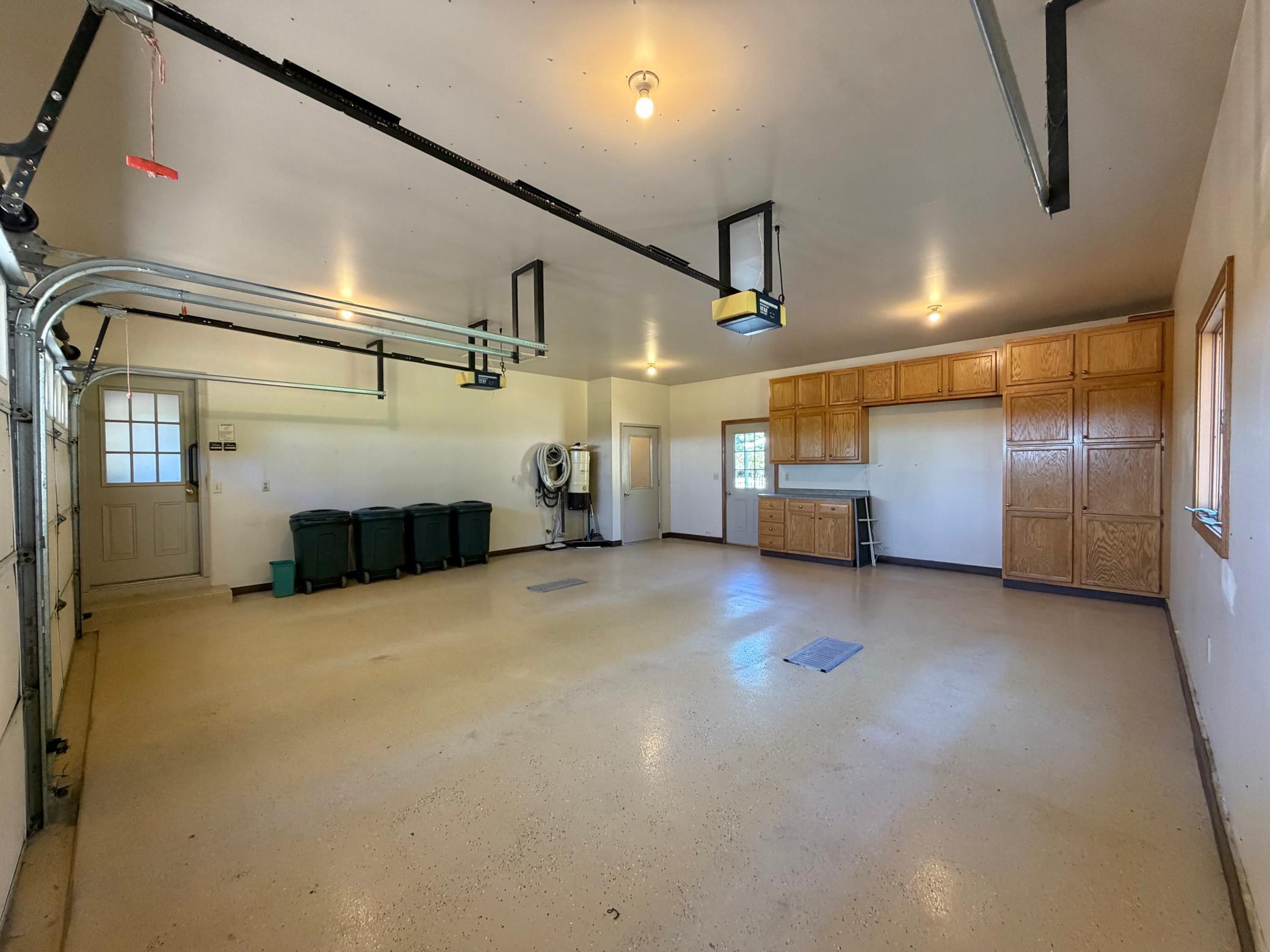 main property photo 65