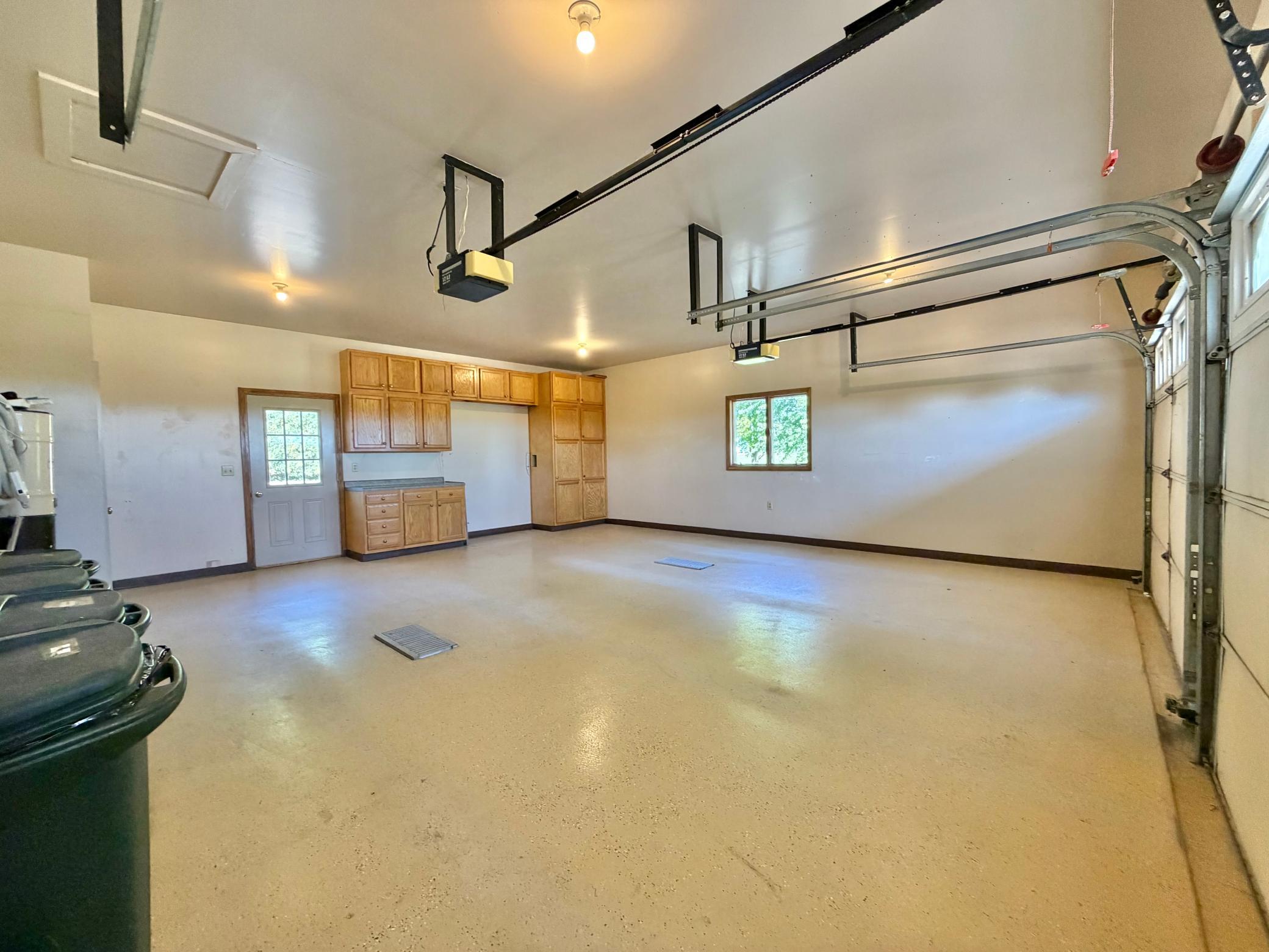 main property photo 67