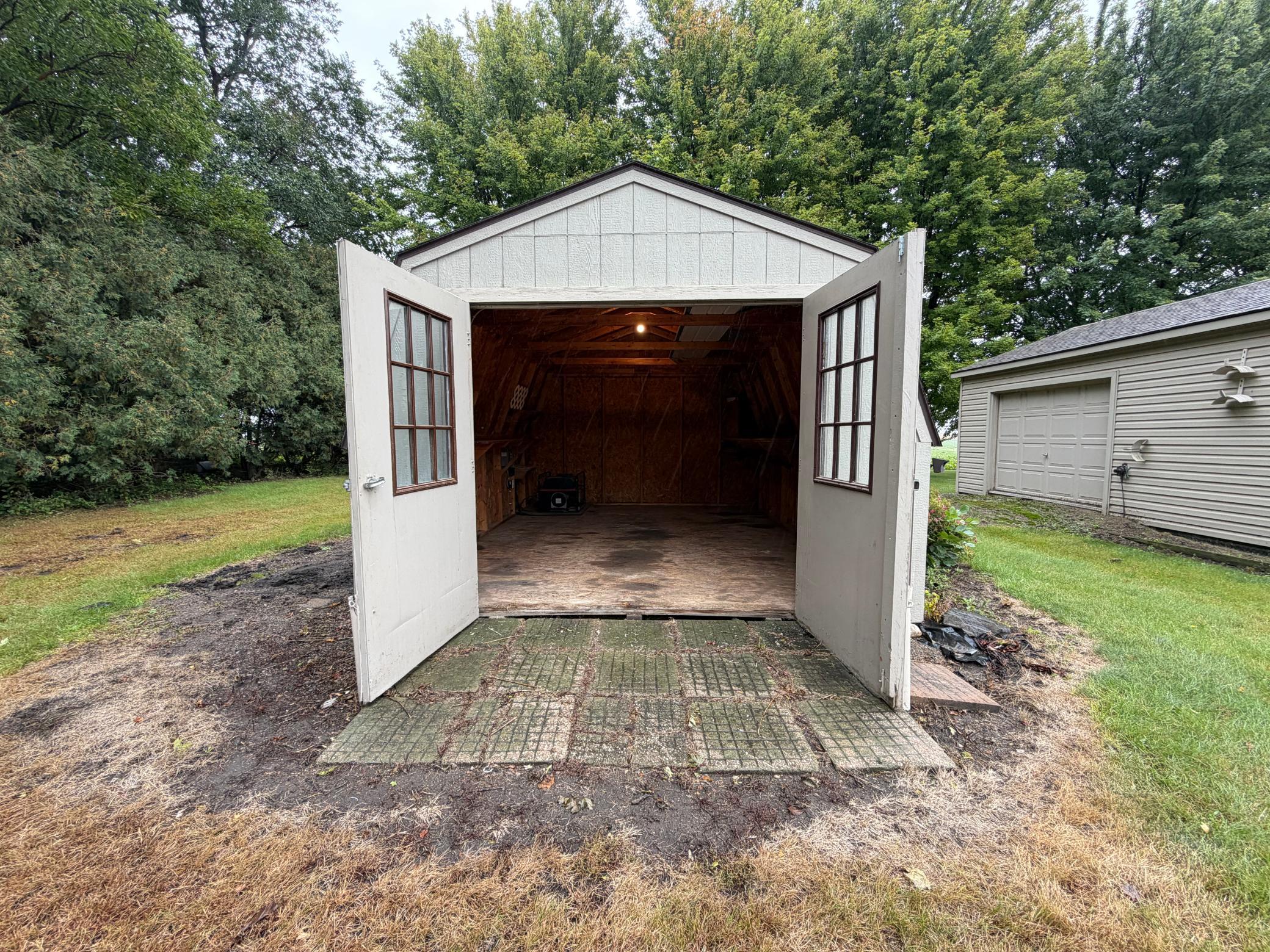 main property photo 79