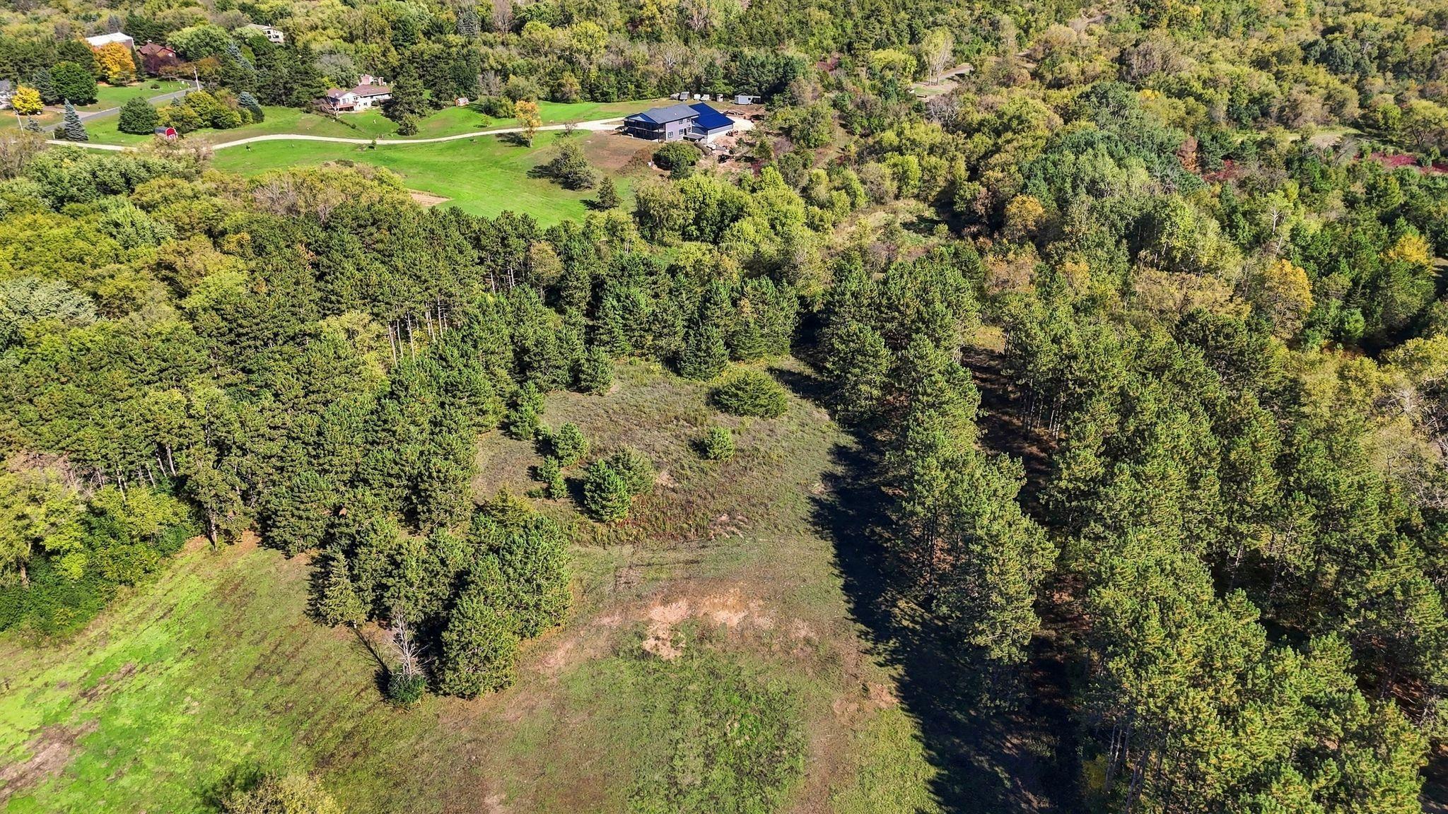 main property photo 12