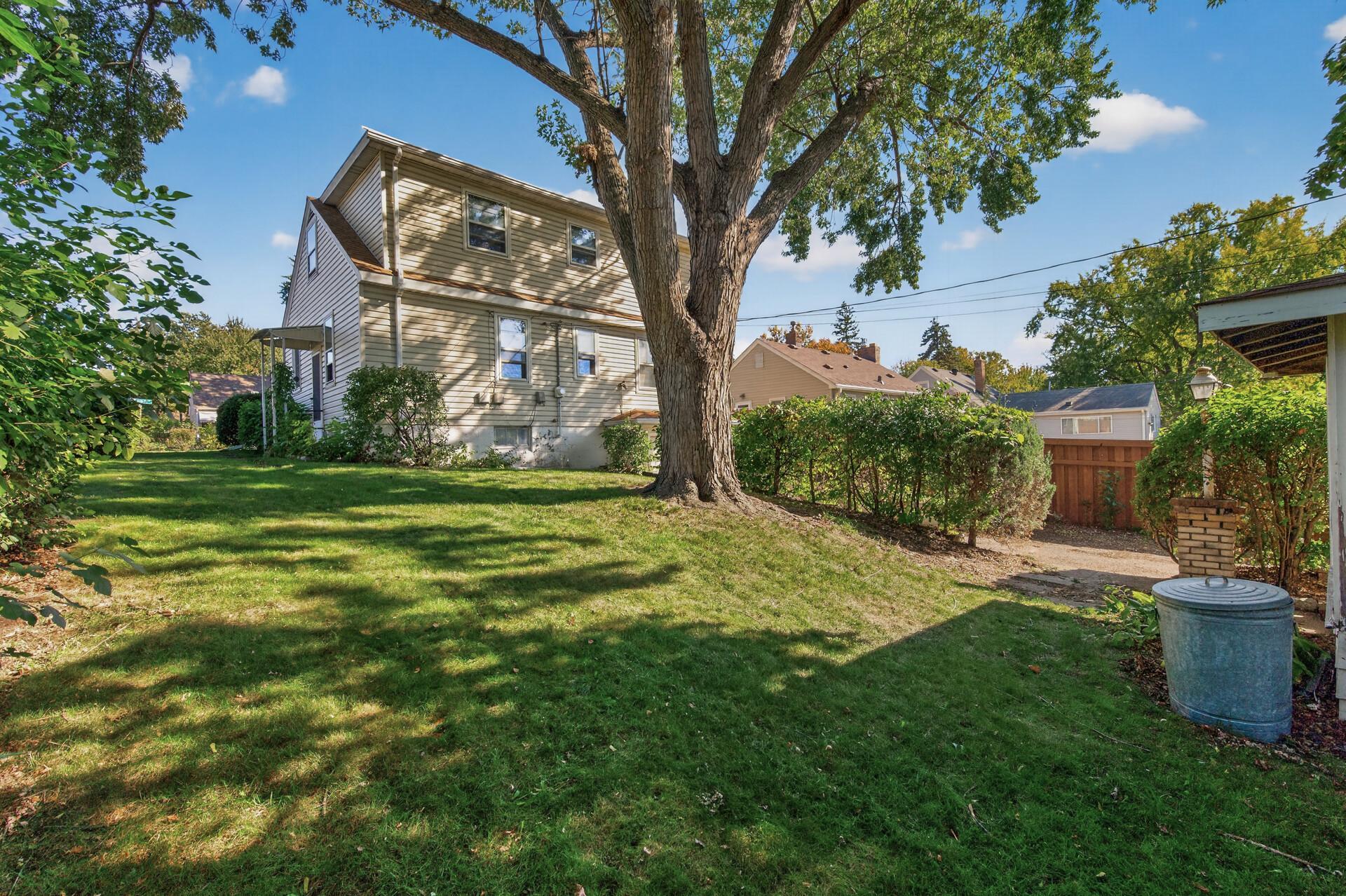 main property photo 22