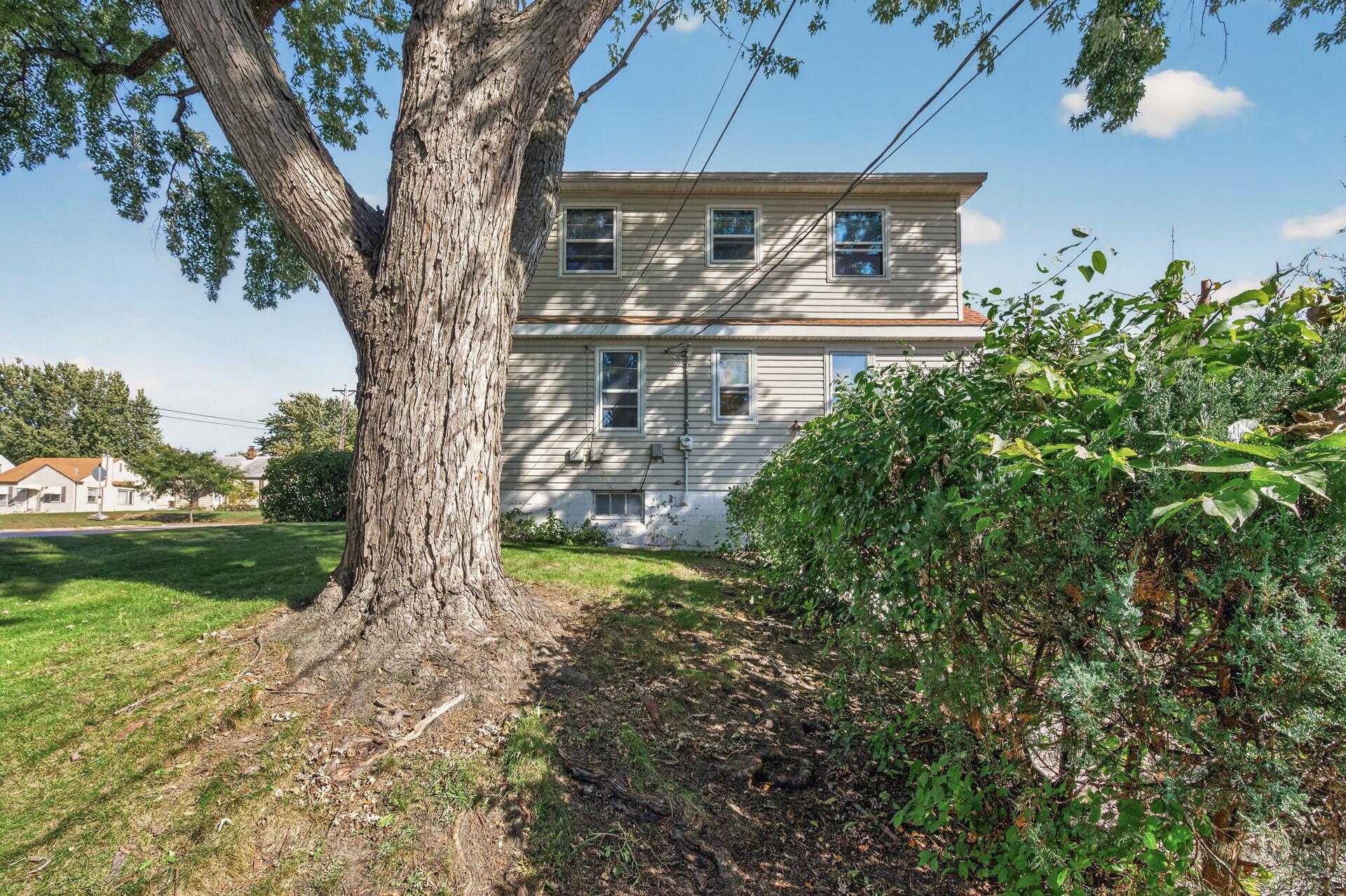 main property photo 23