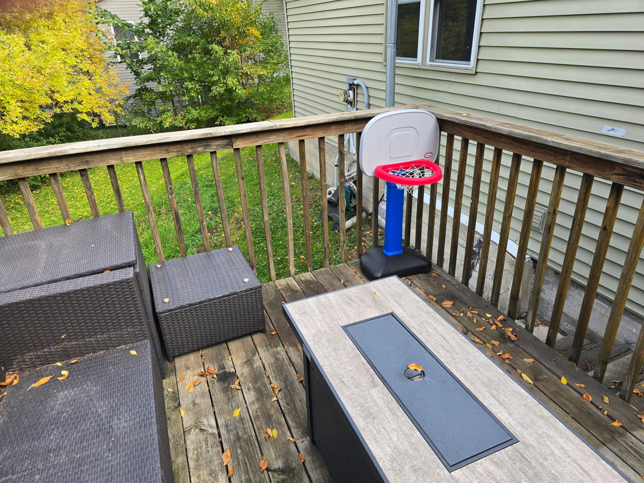 main property photo 40