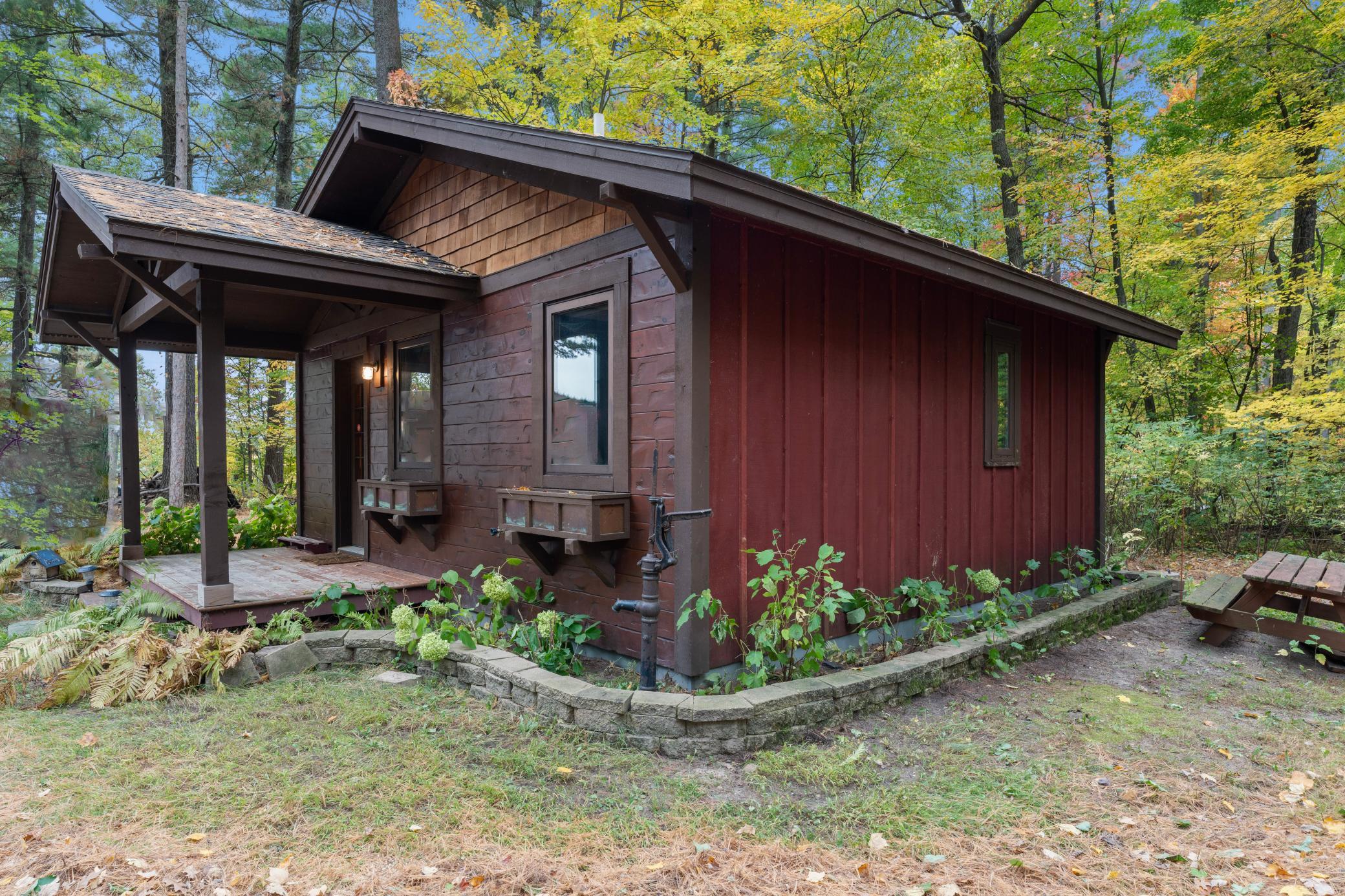 main property photo 36