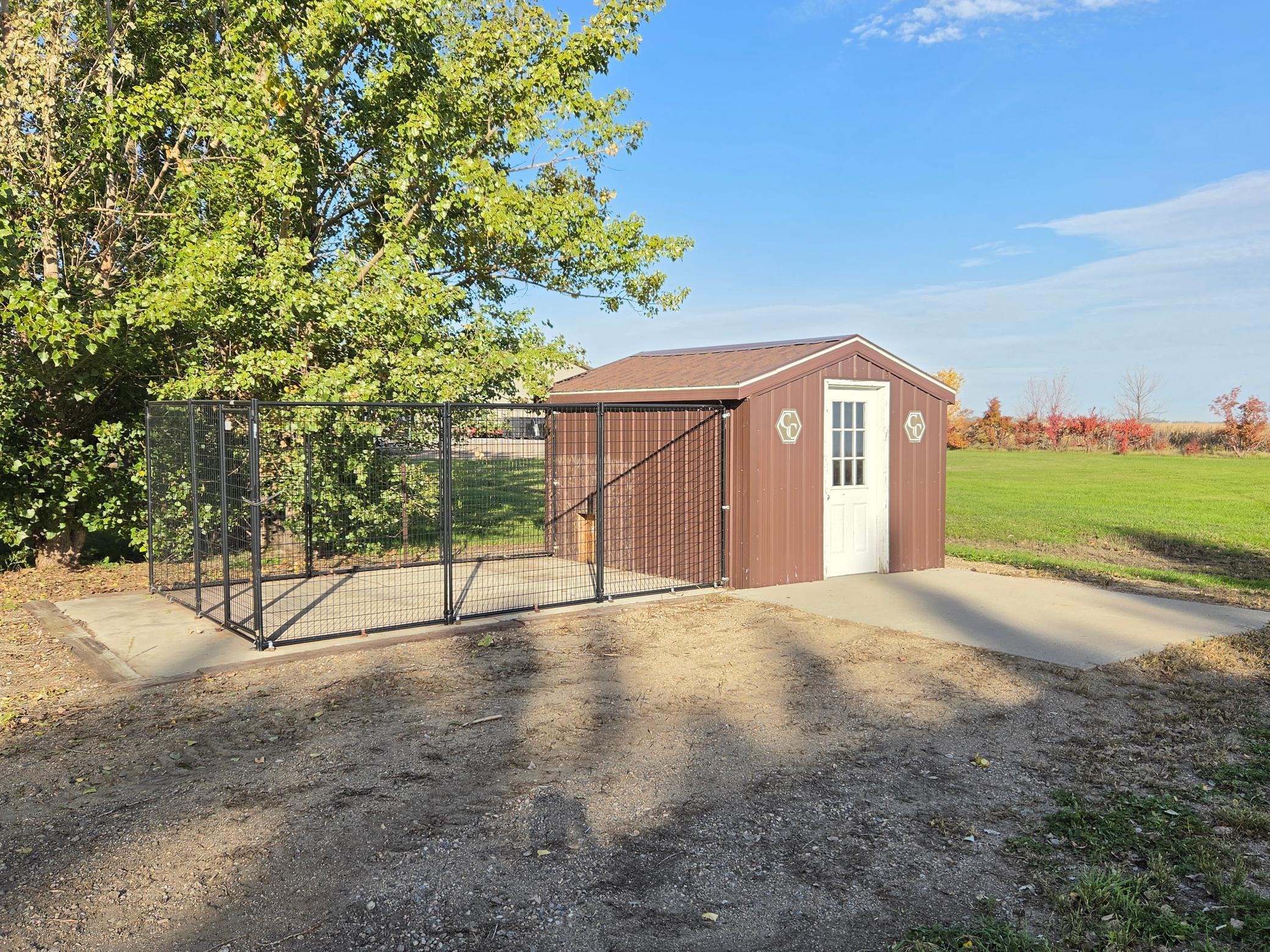 main property photo 19