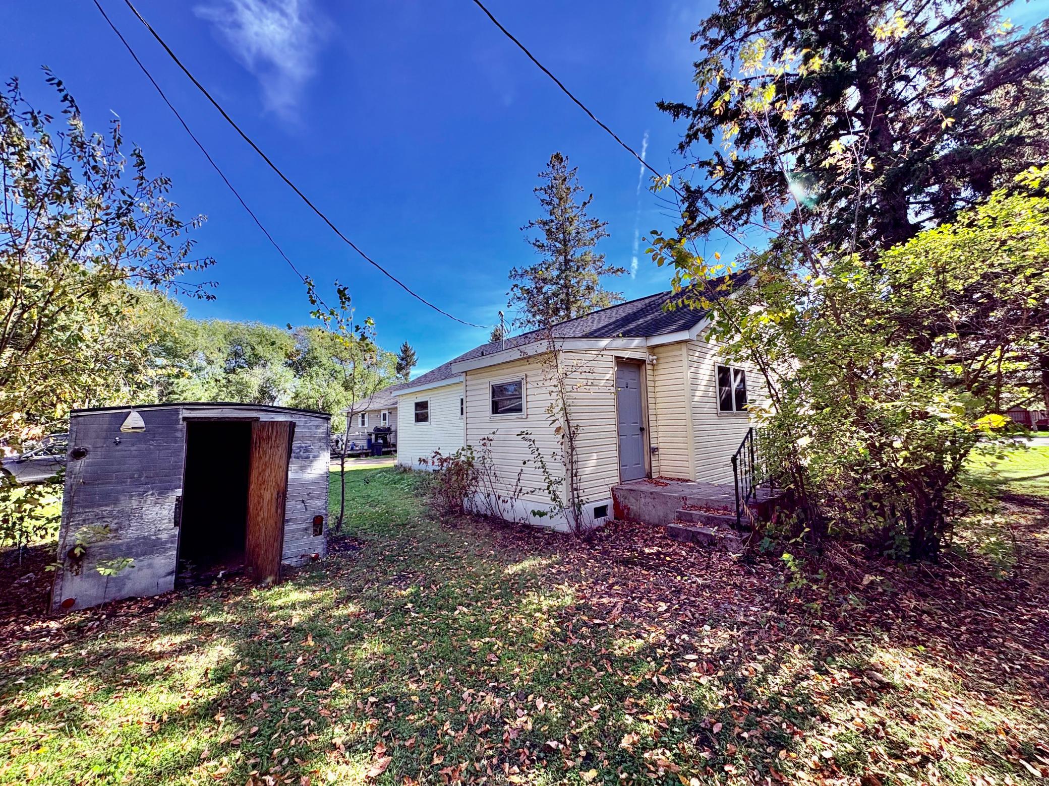 main property photo 18