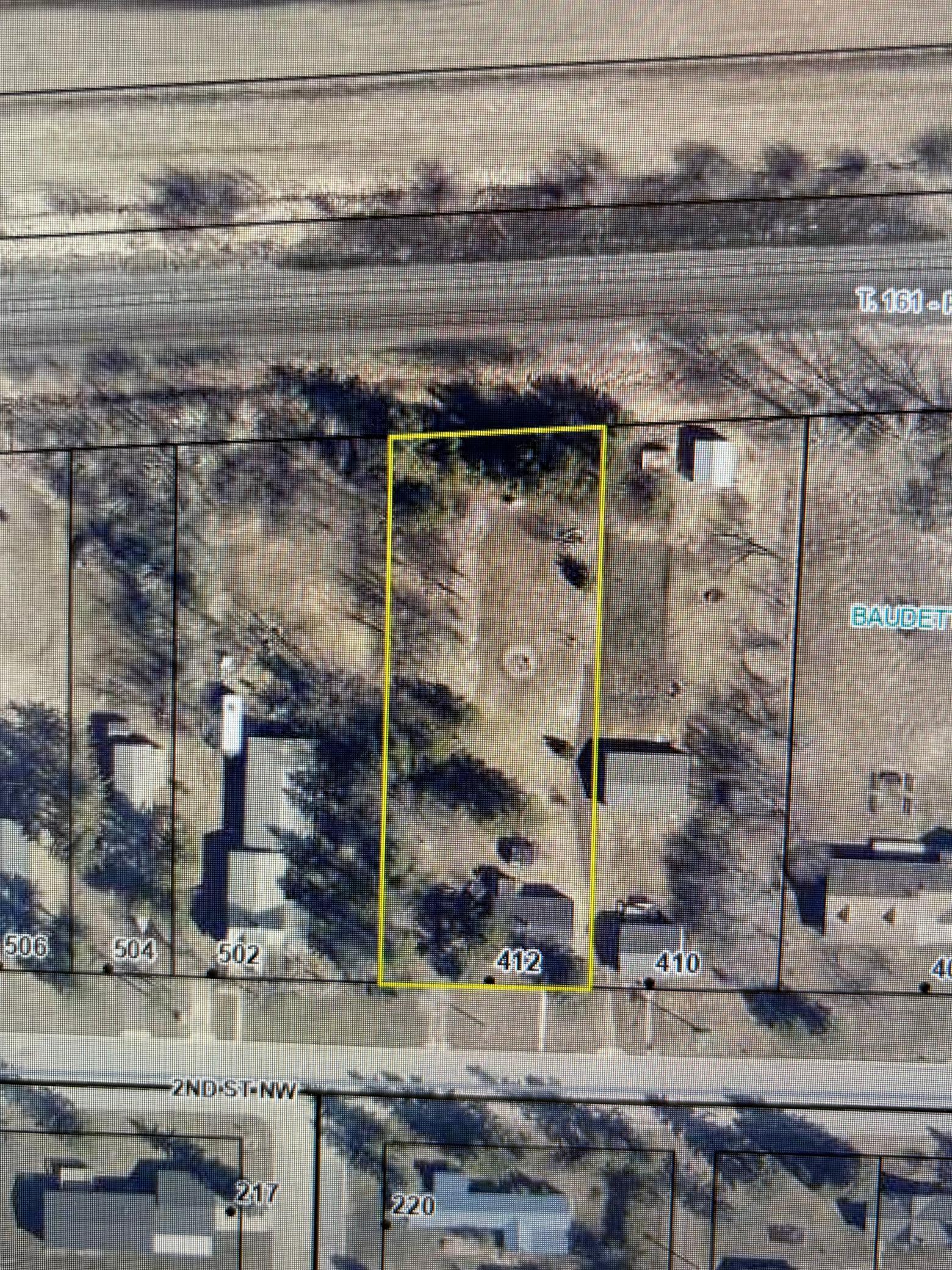 main property photo 28