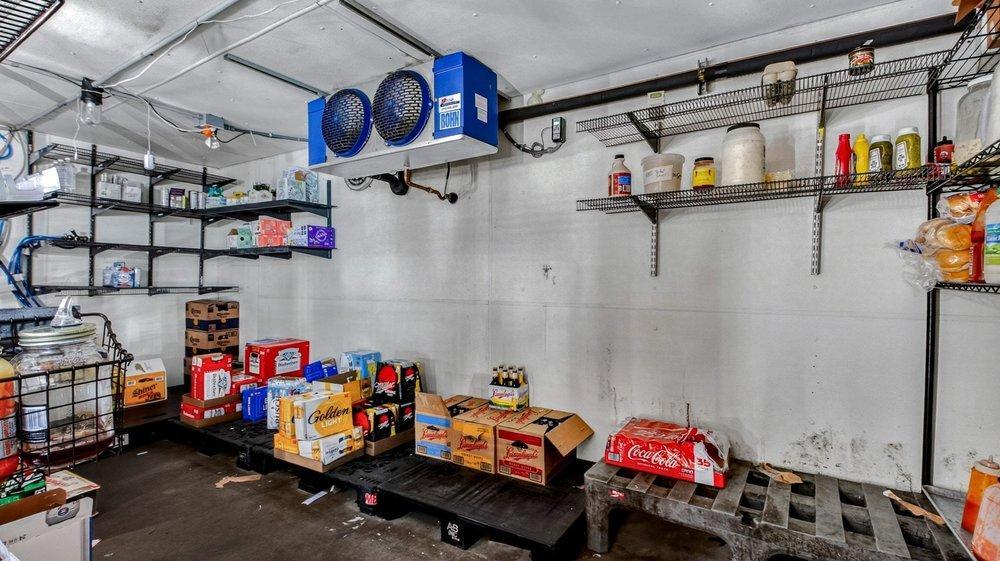 main property photo 45