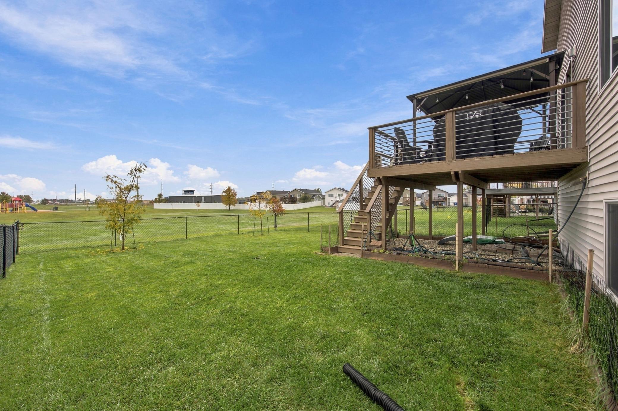 main property photo 24