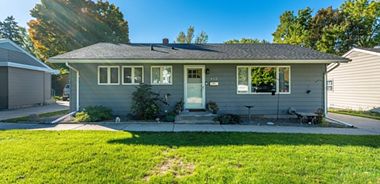 image of property with 4 Bed | 2 Bath | 1,624 Sqft