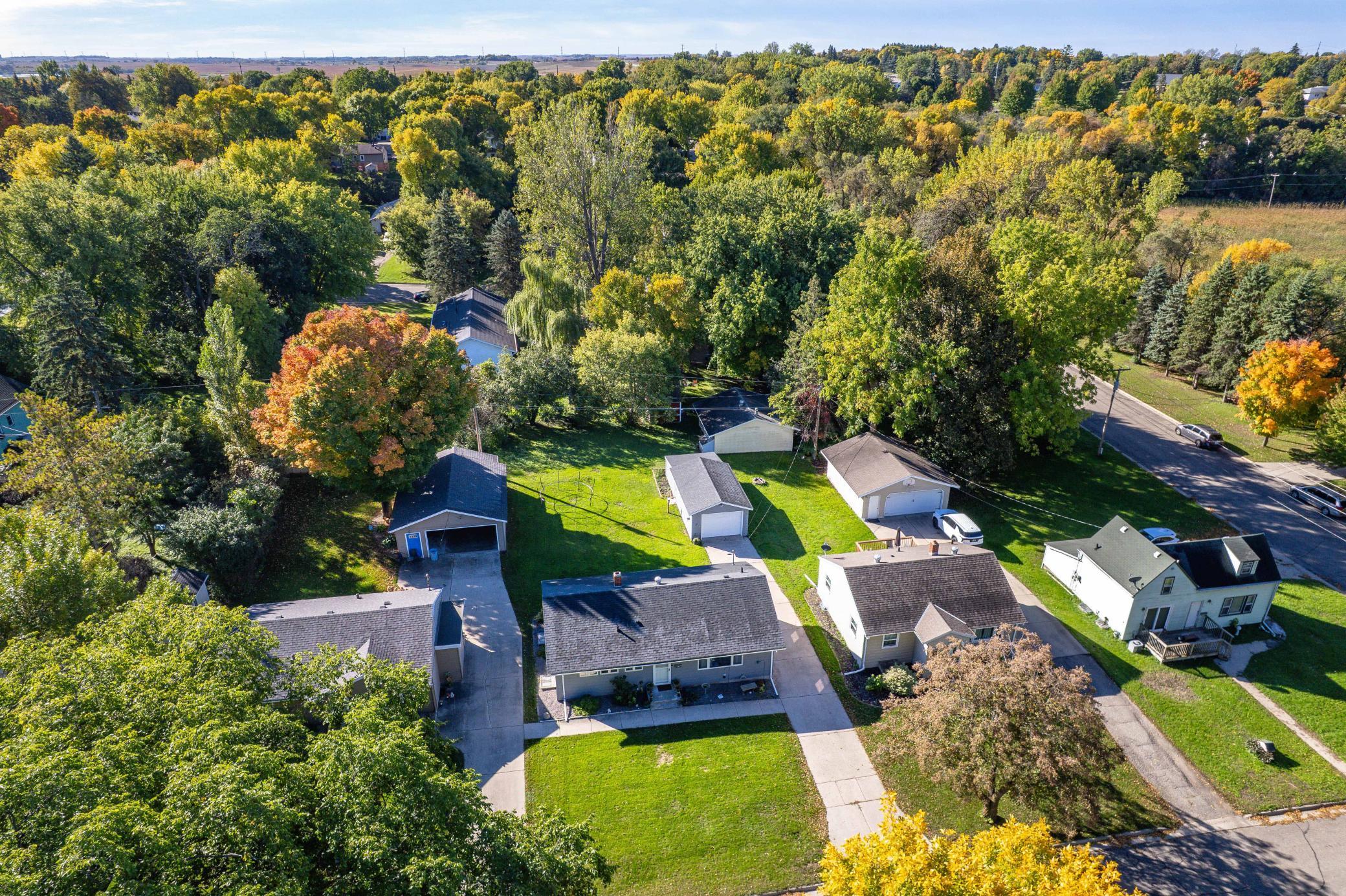 main property photo 40