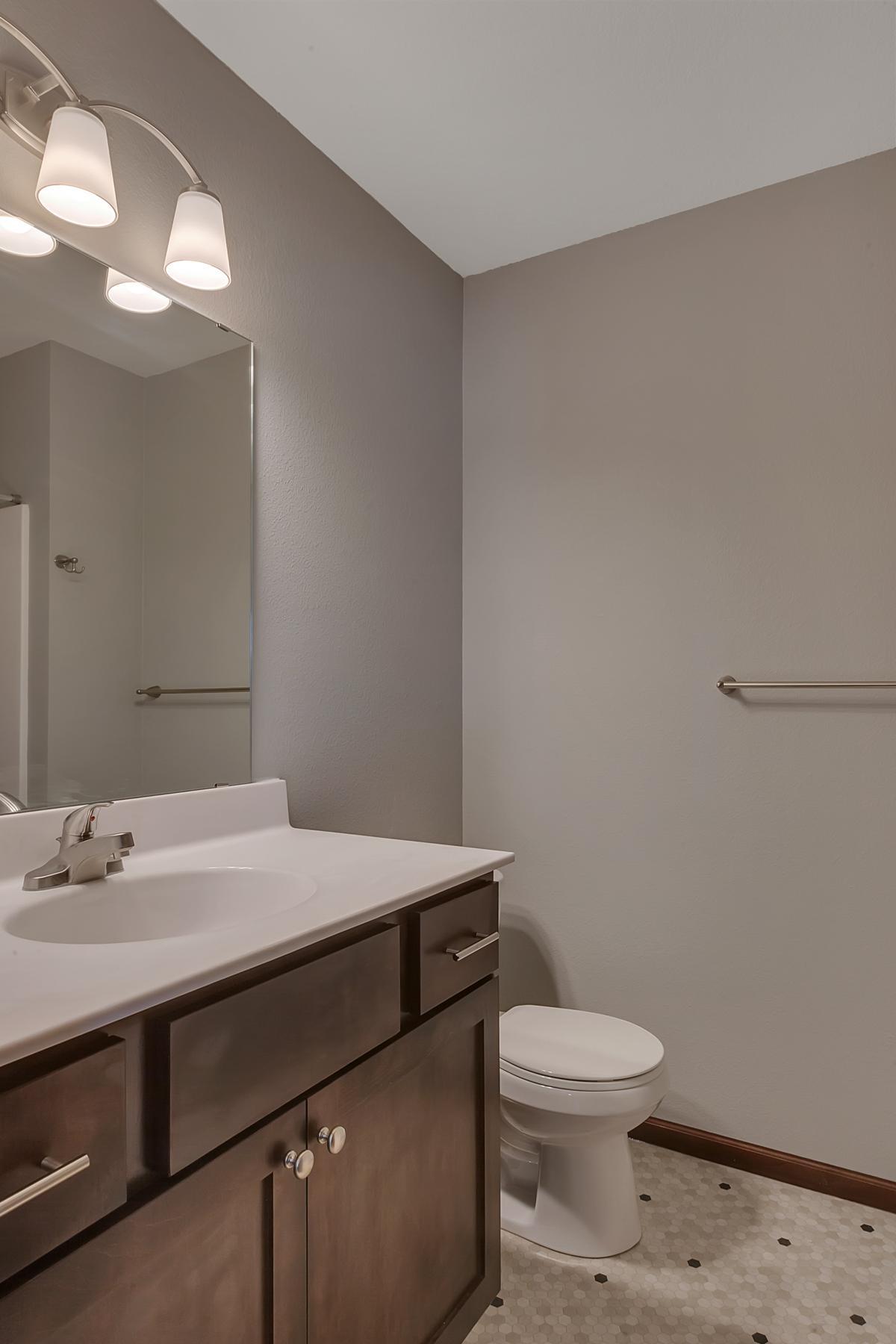 property viewer photo 20