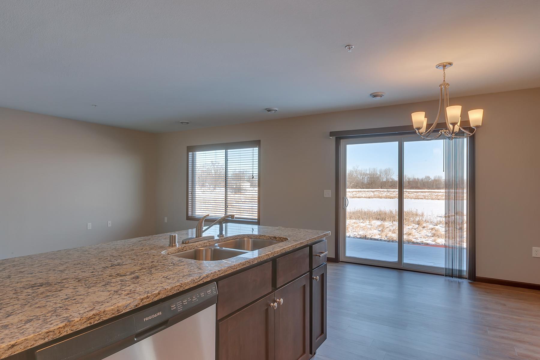 property viewer photo 7