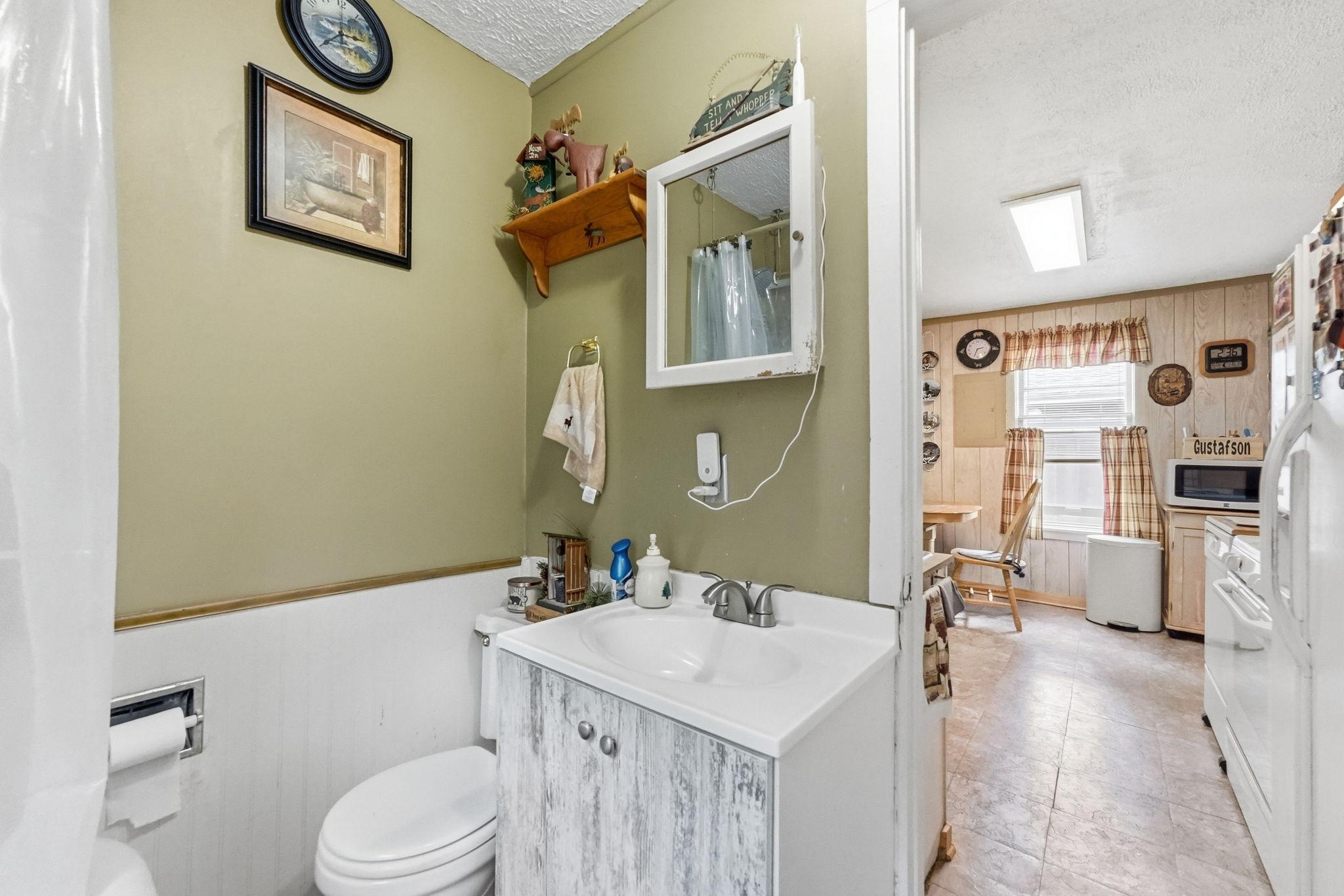 main property photo 13