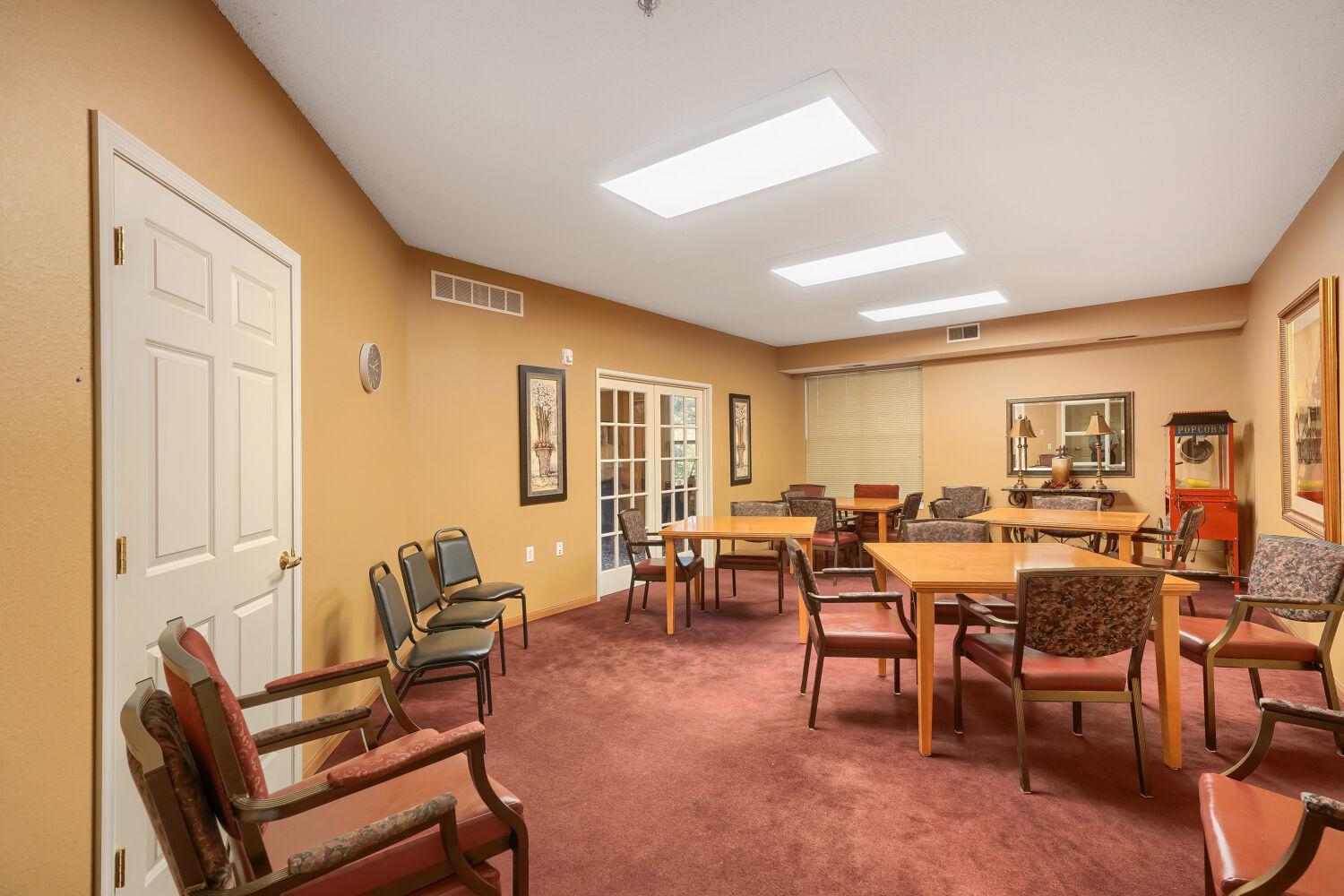 main property photo 5