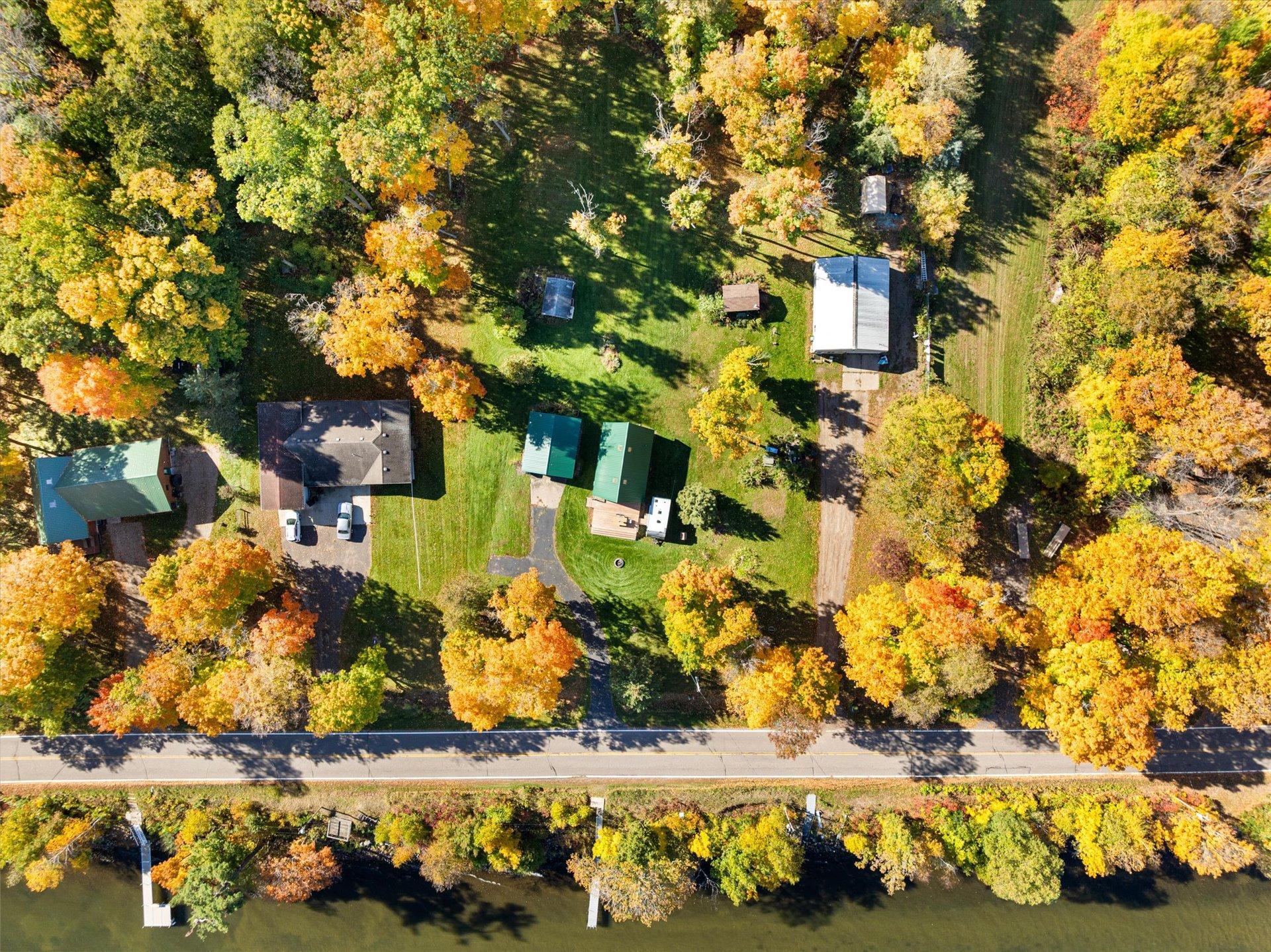 main property photo 32