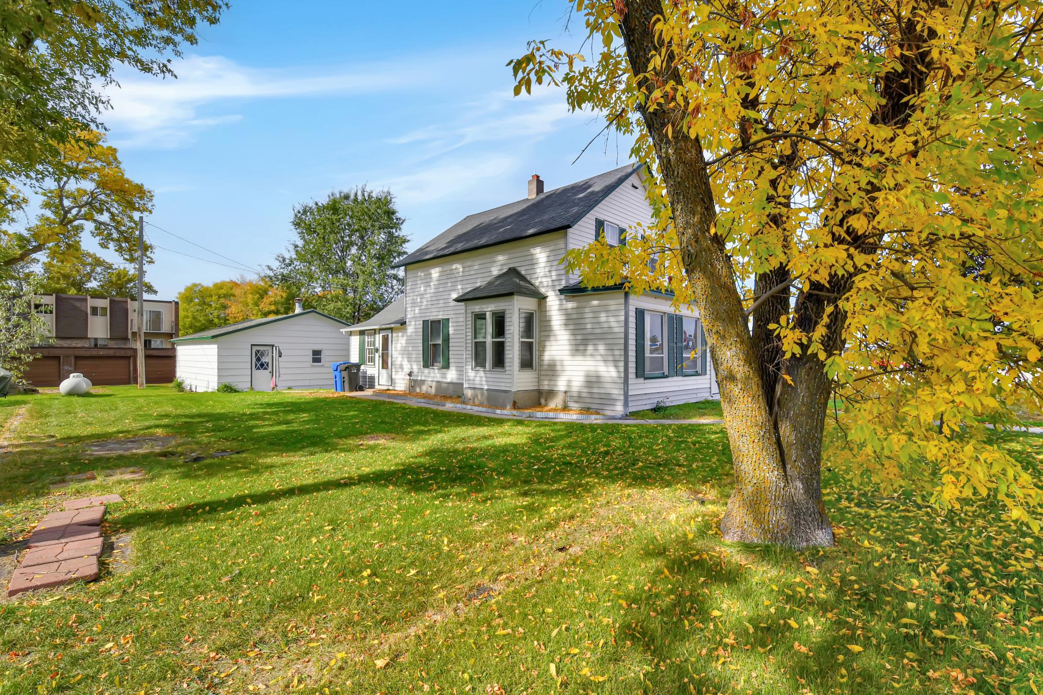 main property photo 47