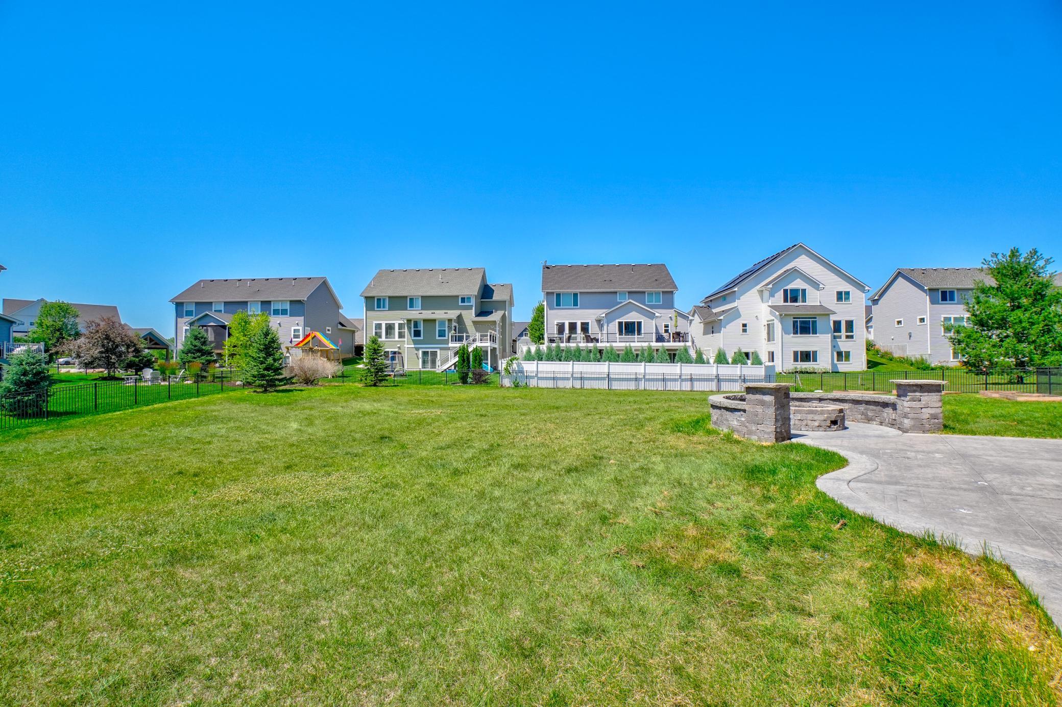 main property photo 50
