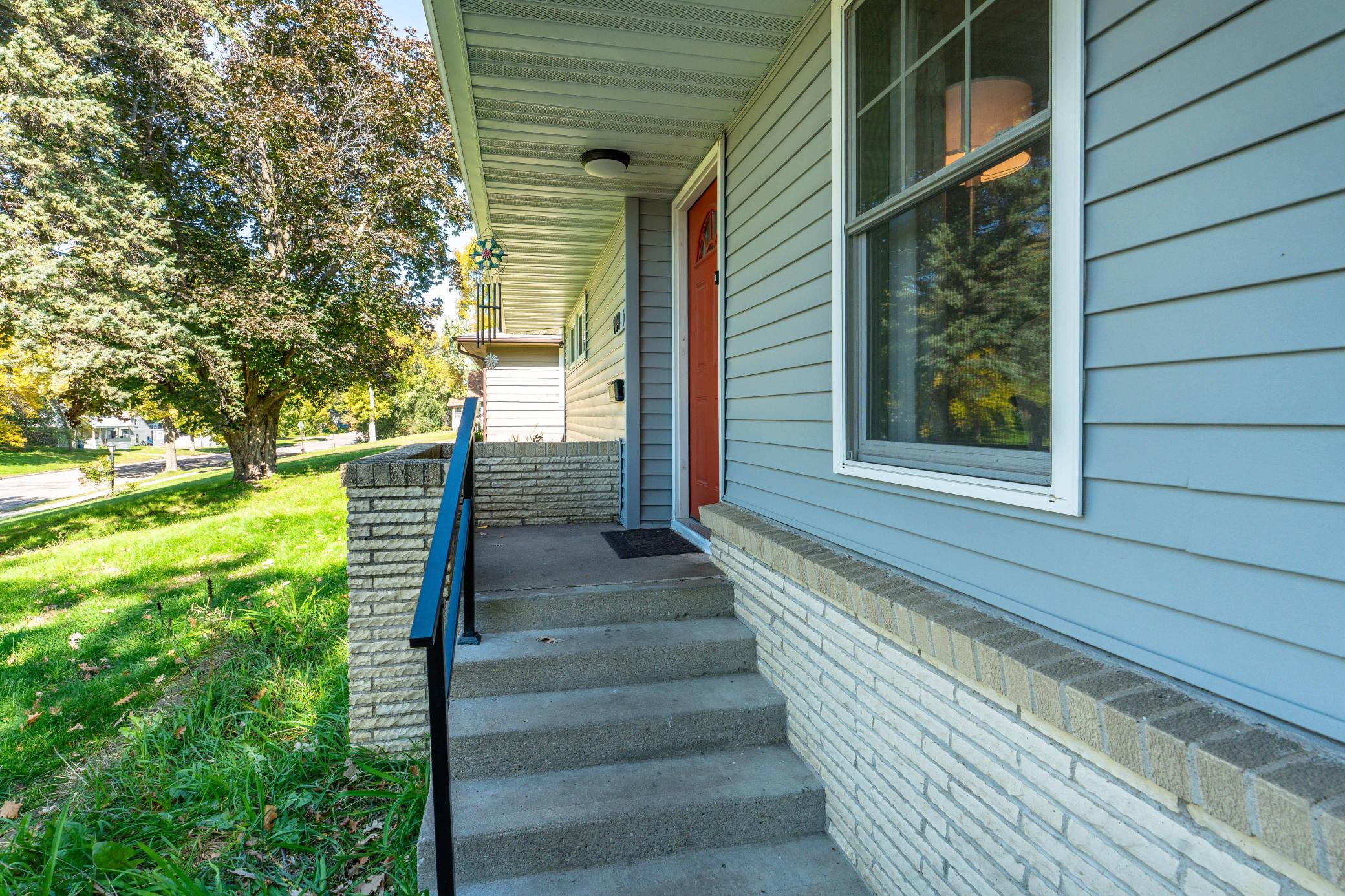 main property photo 5