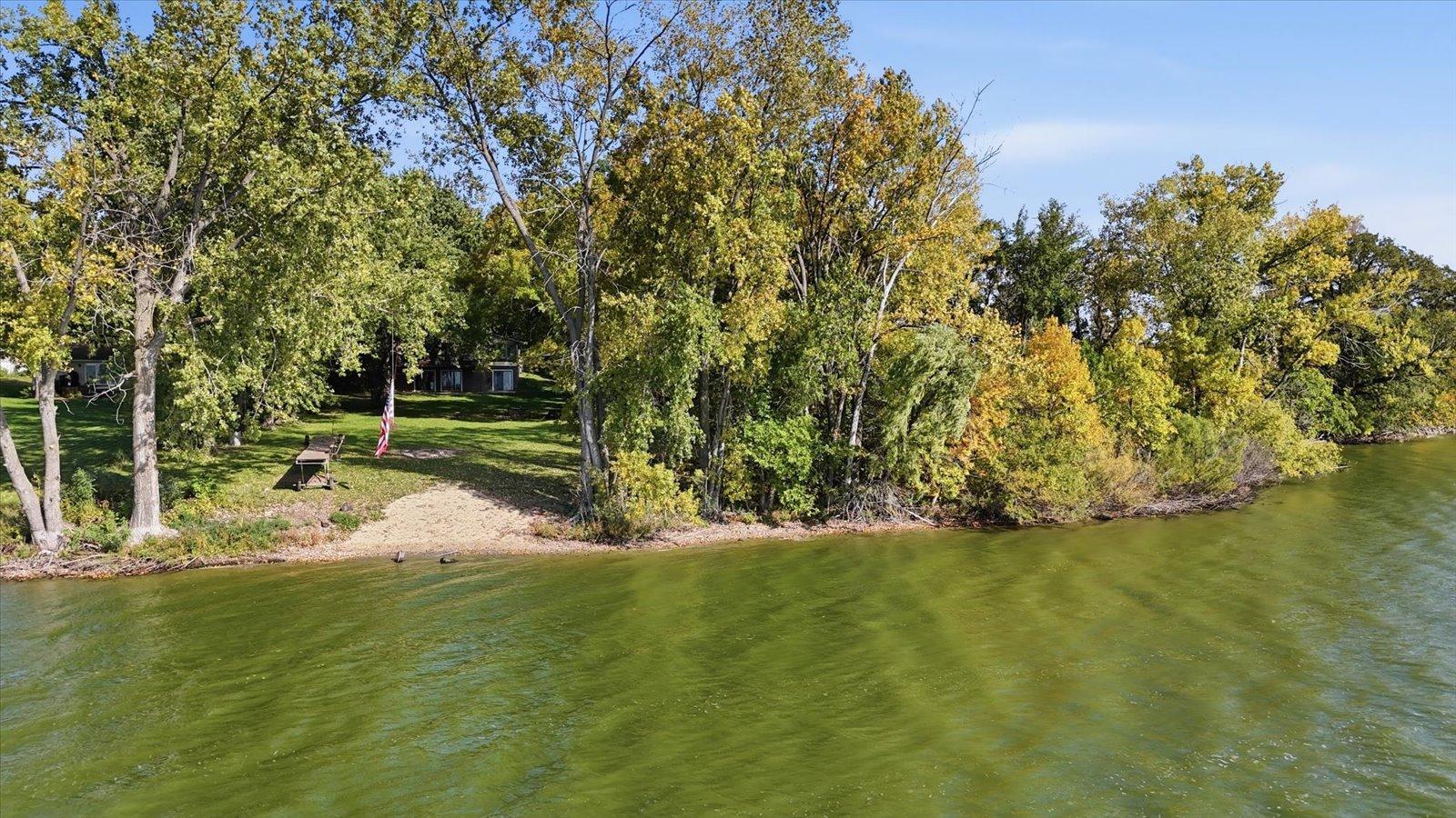 main property photo 34