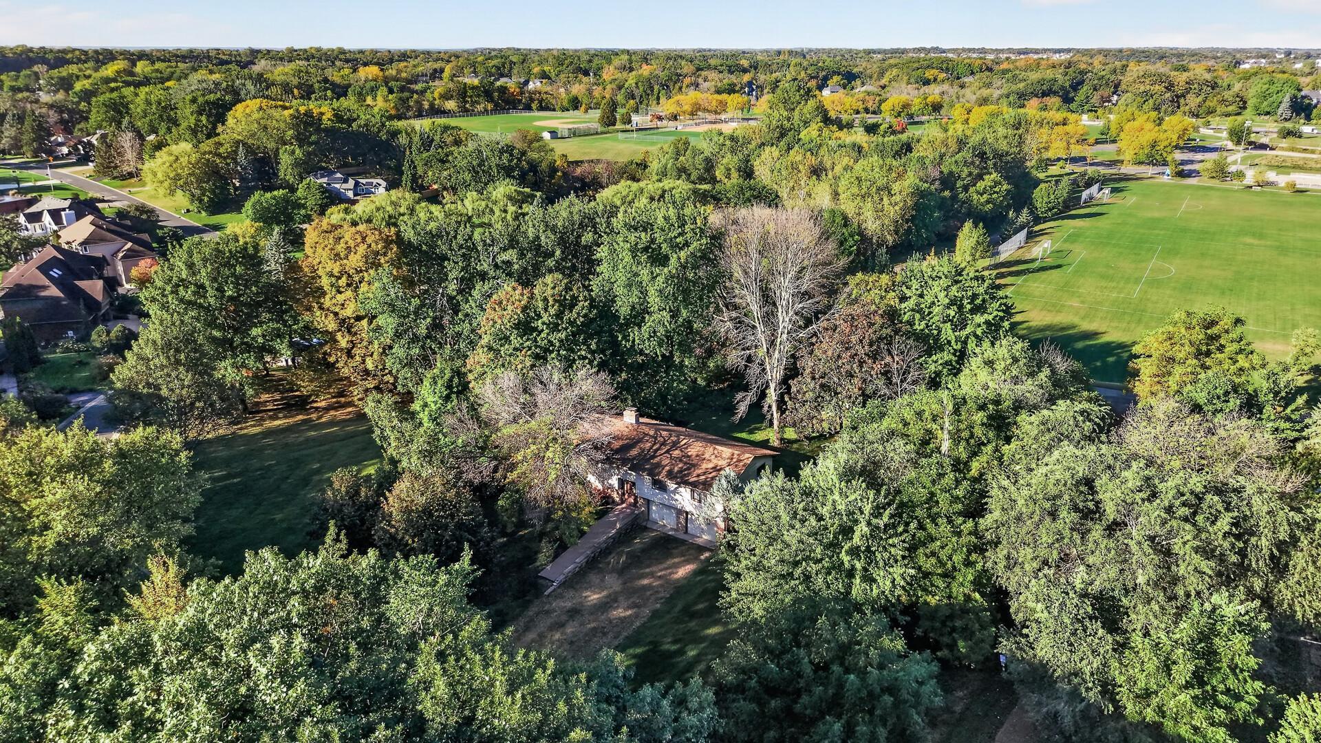 main property photo 10