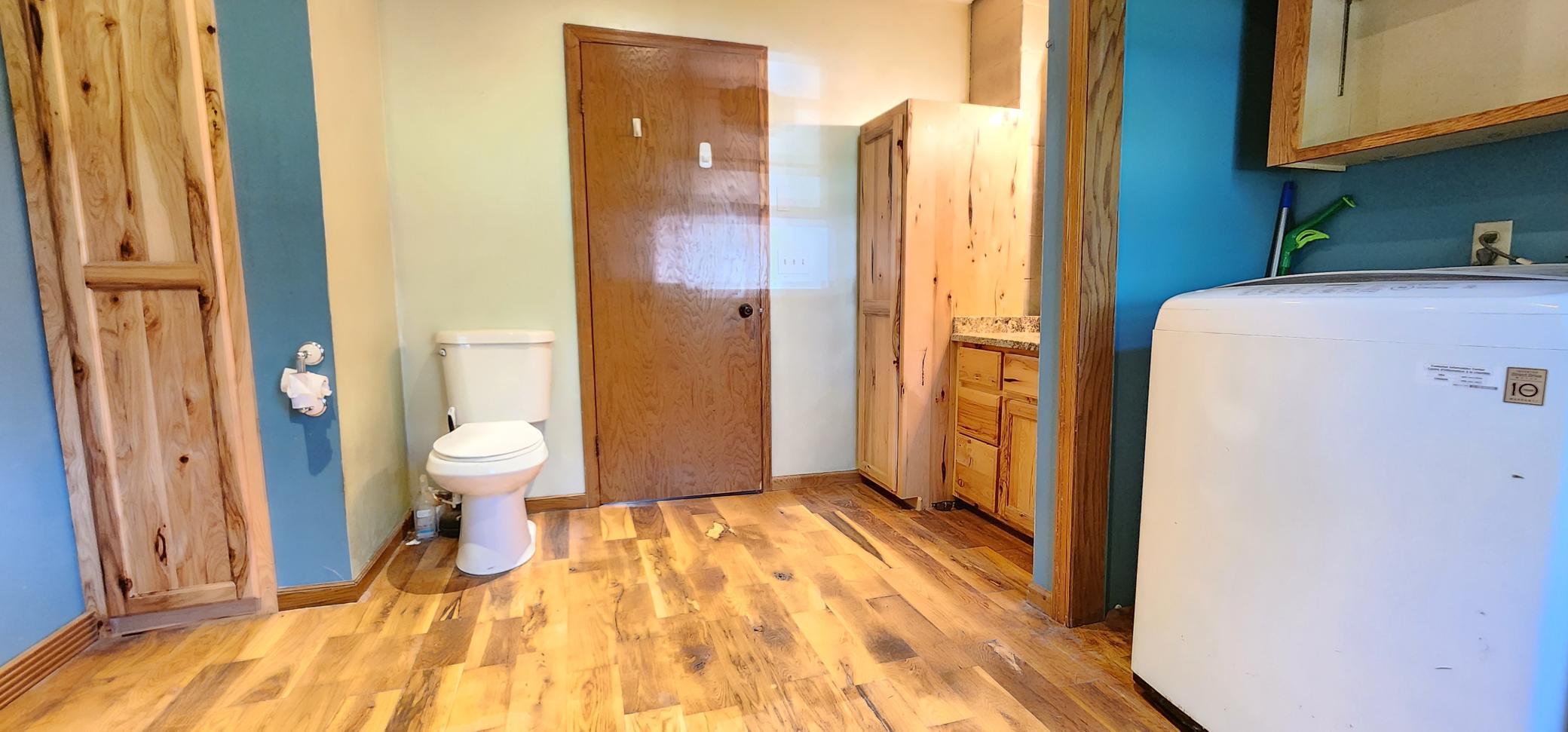 main property photo 33