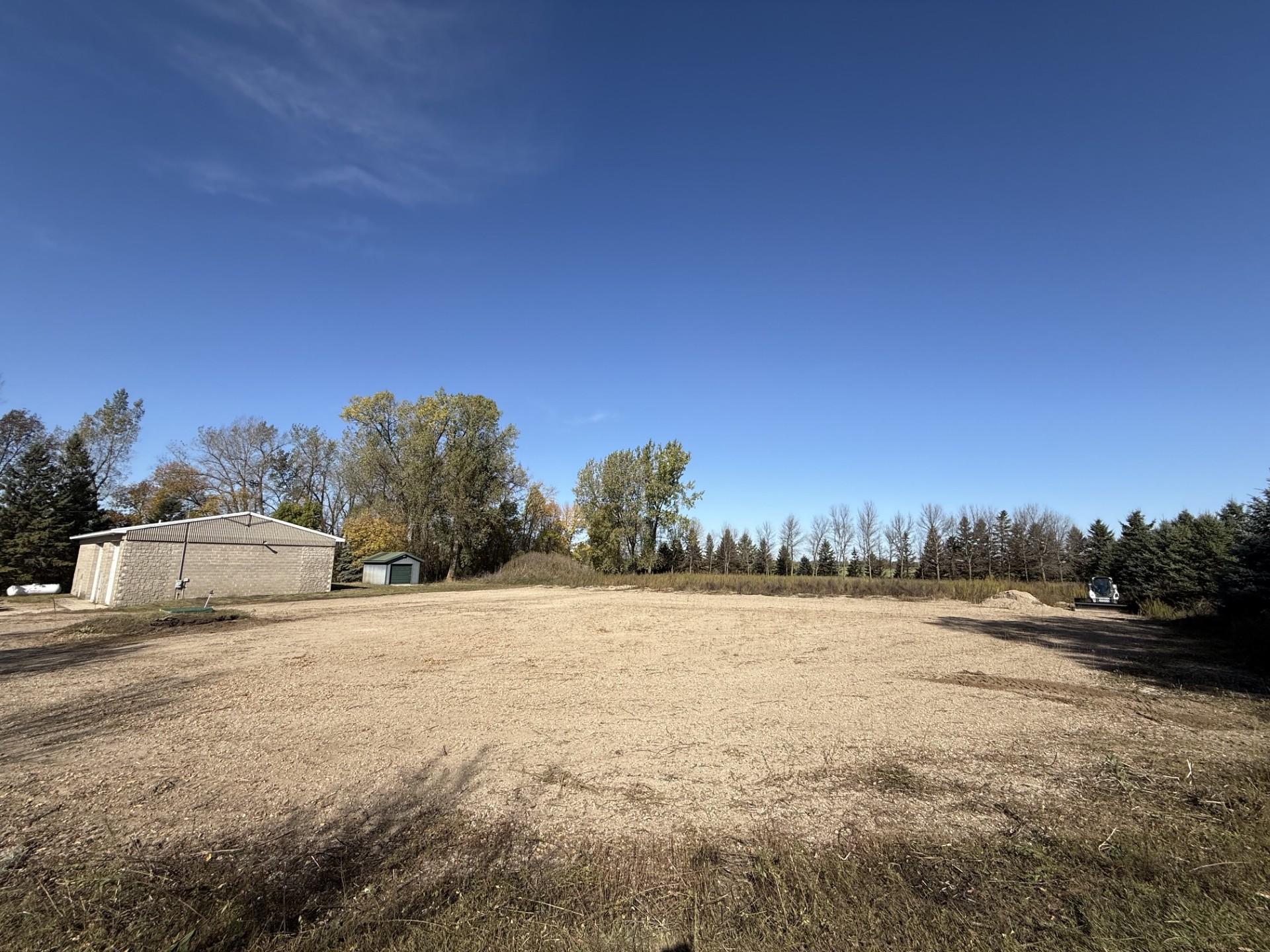 main property photo 4