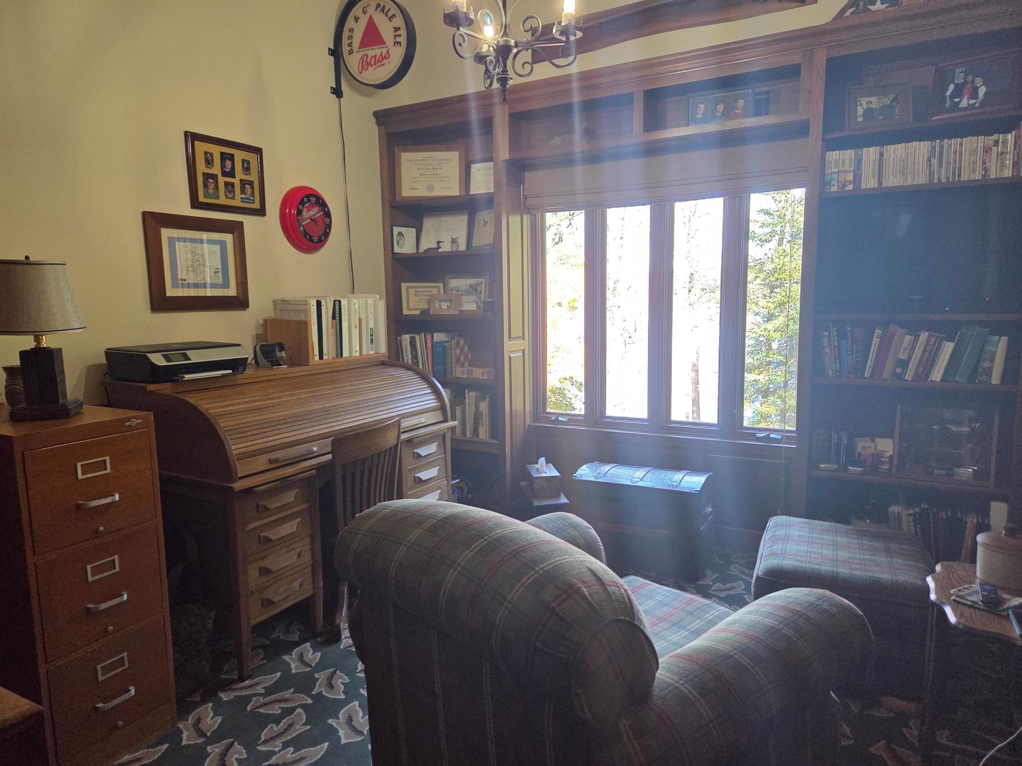 main property photo 12