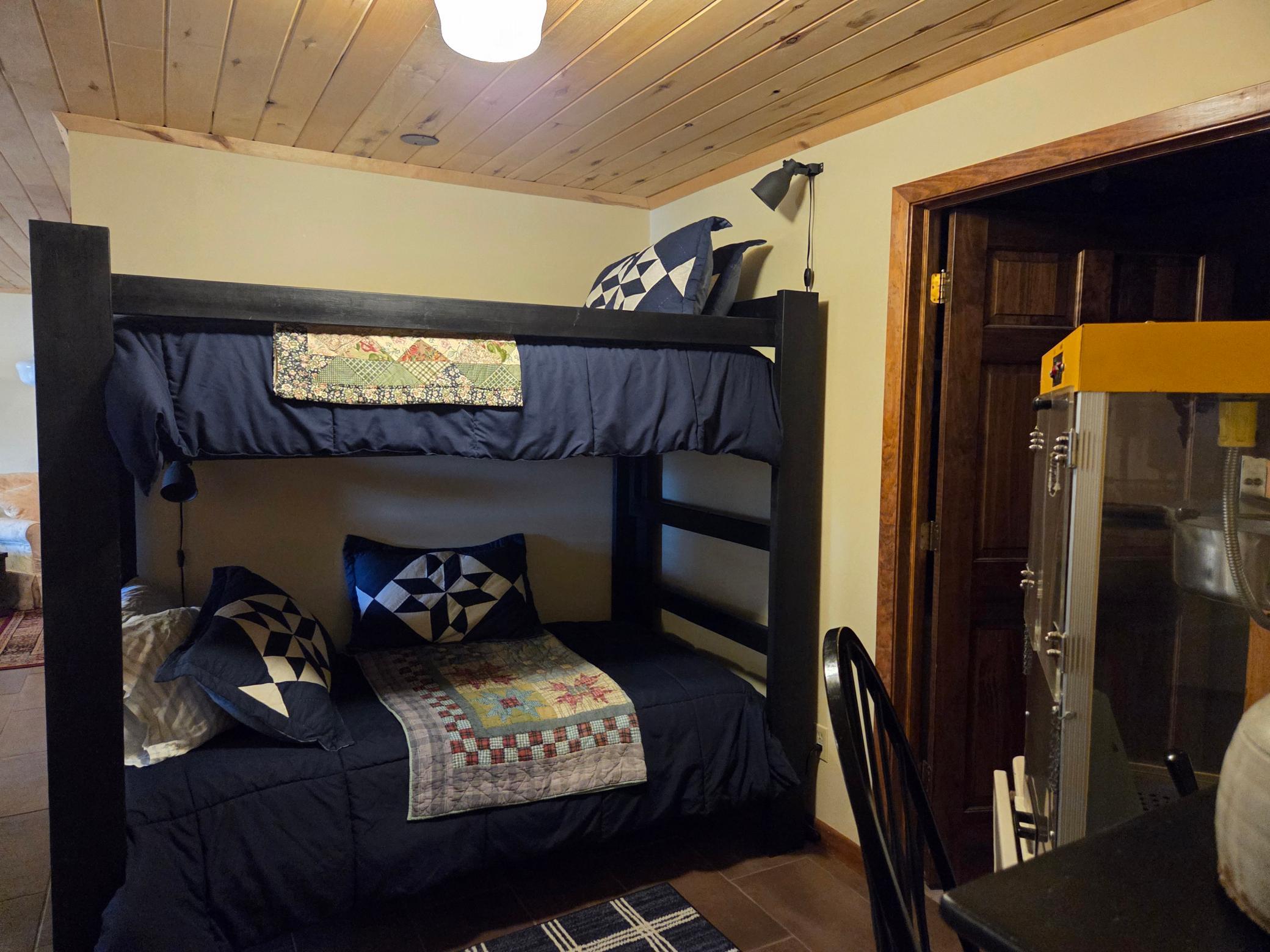 main property photo 18