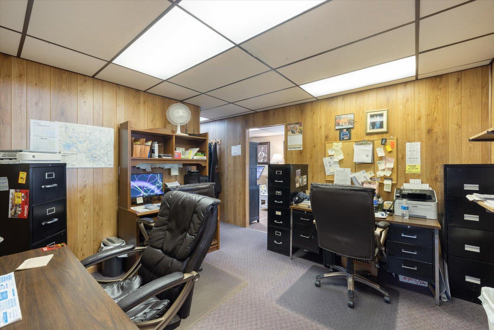 main property photo 27