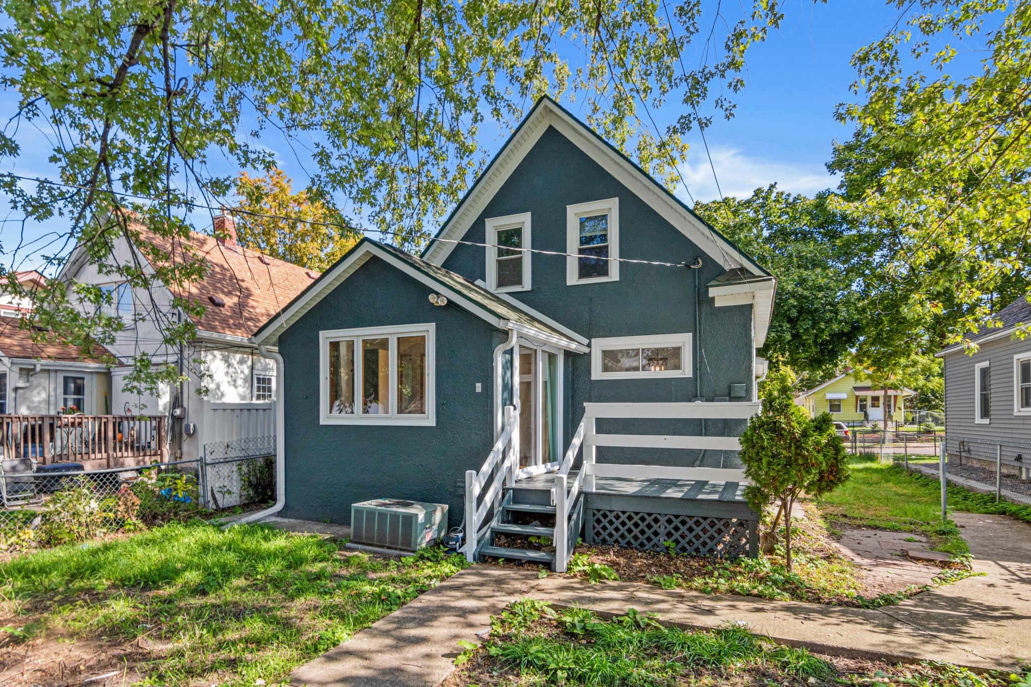 main property photo 11