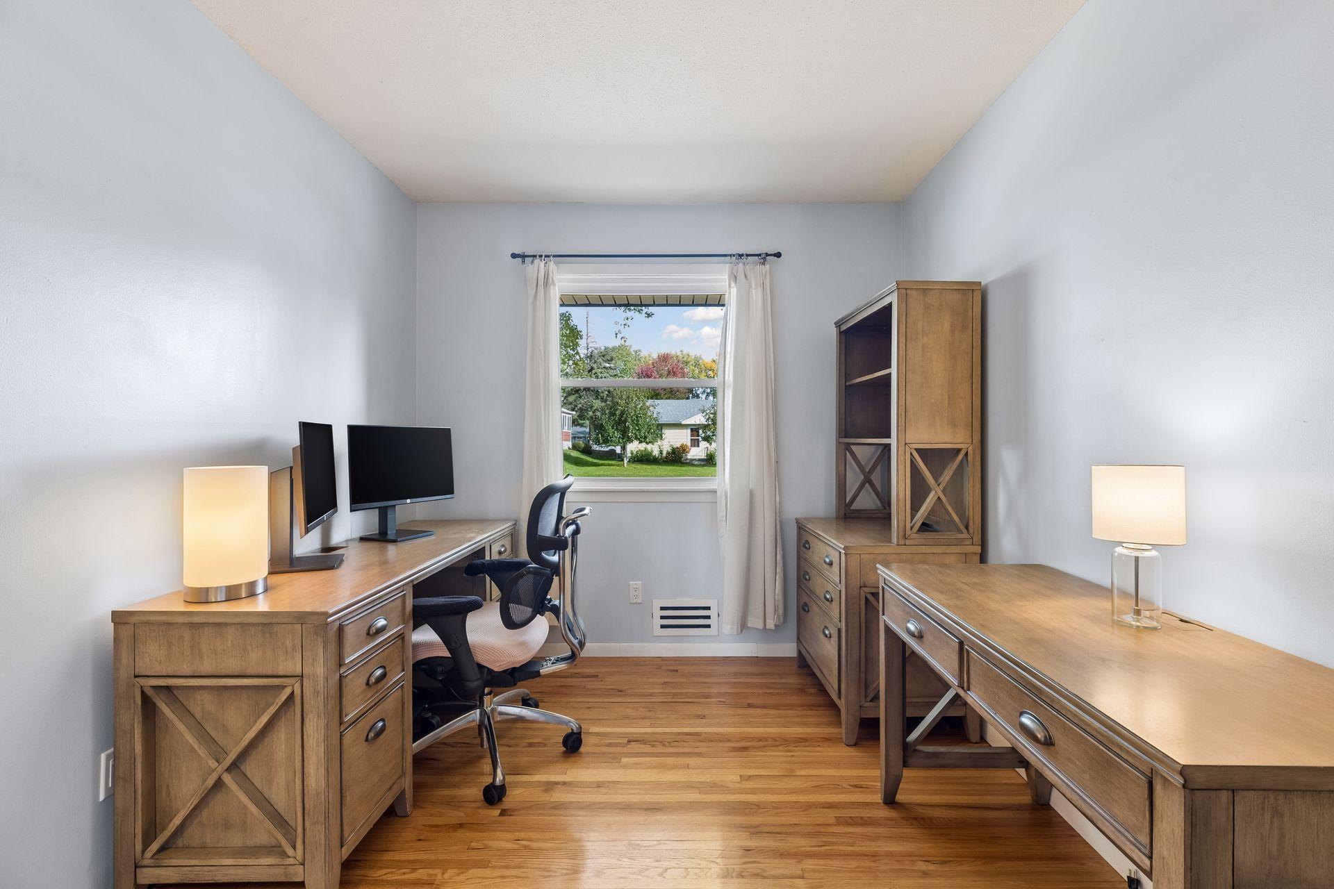 main property photo 15