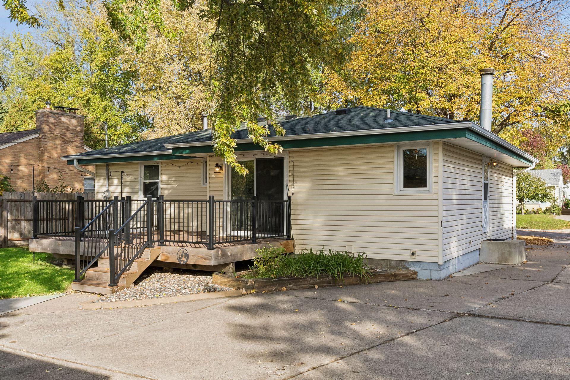 main property photo 30