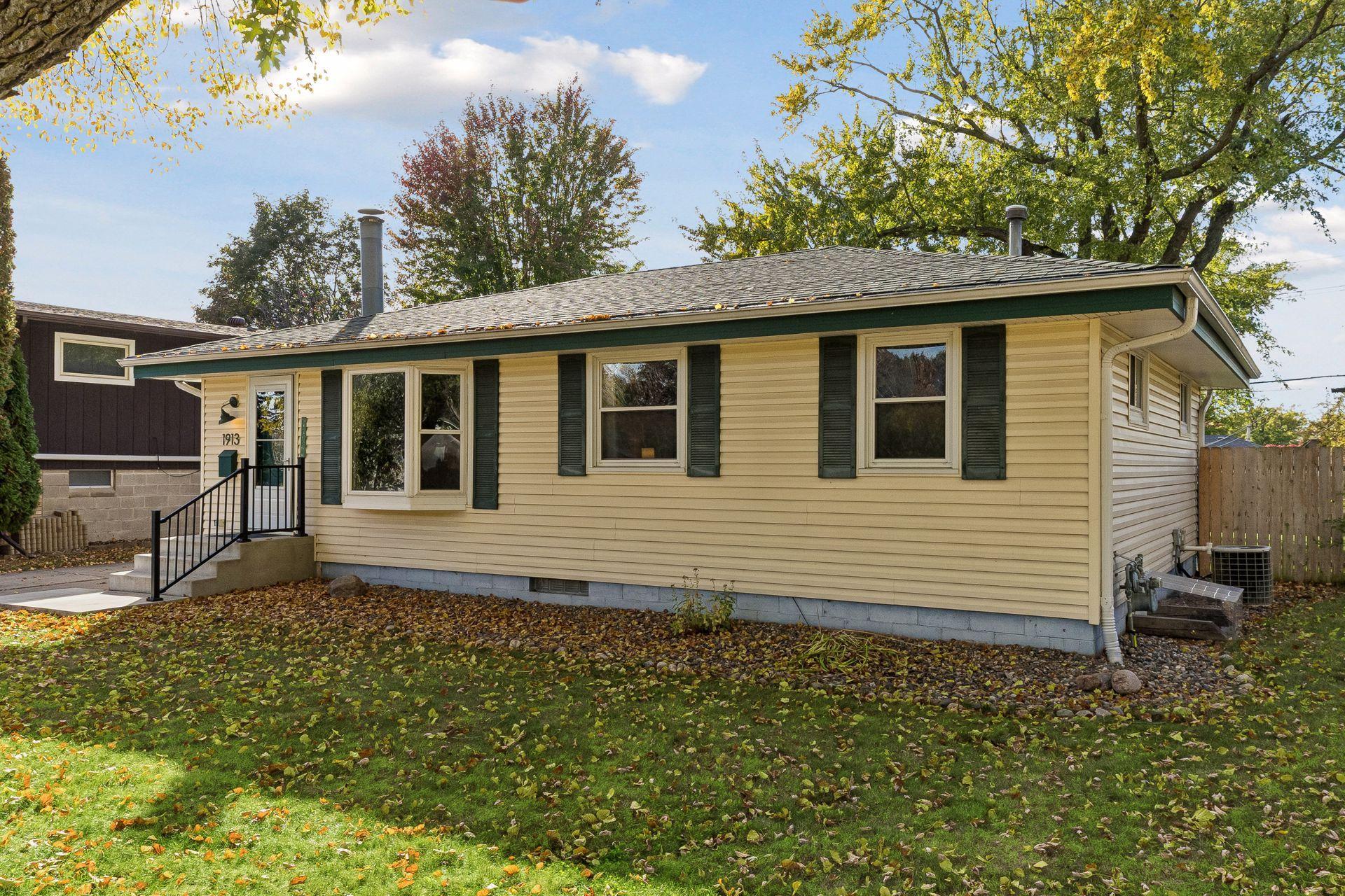 main property photo 37