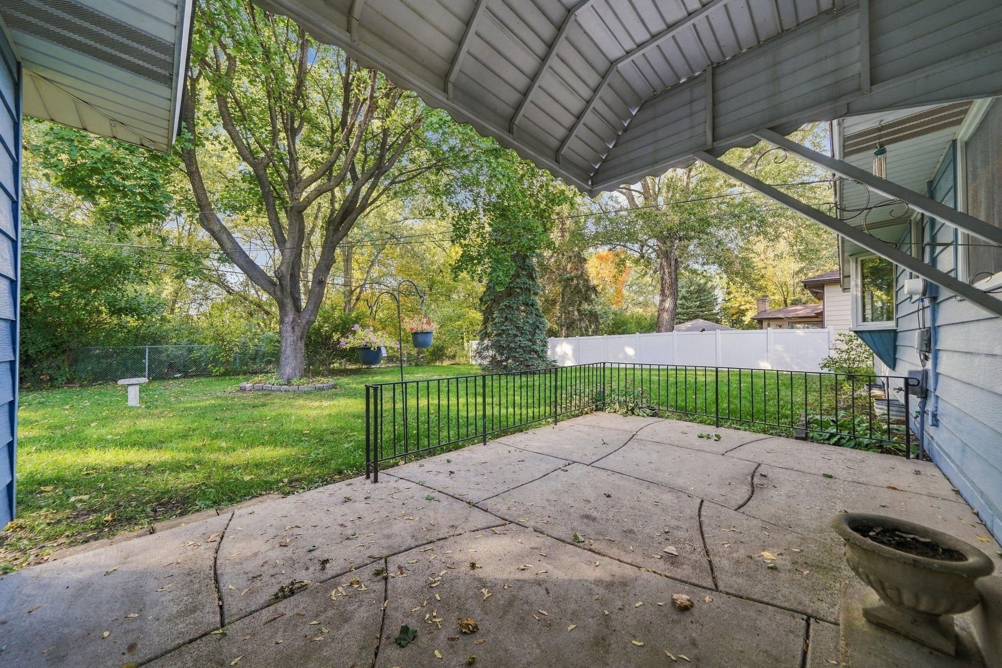 main property photo 49