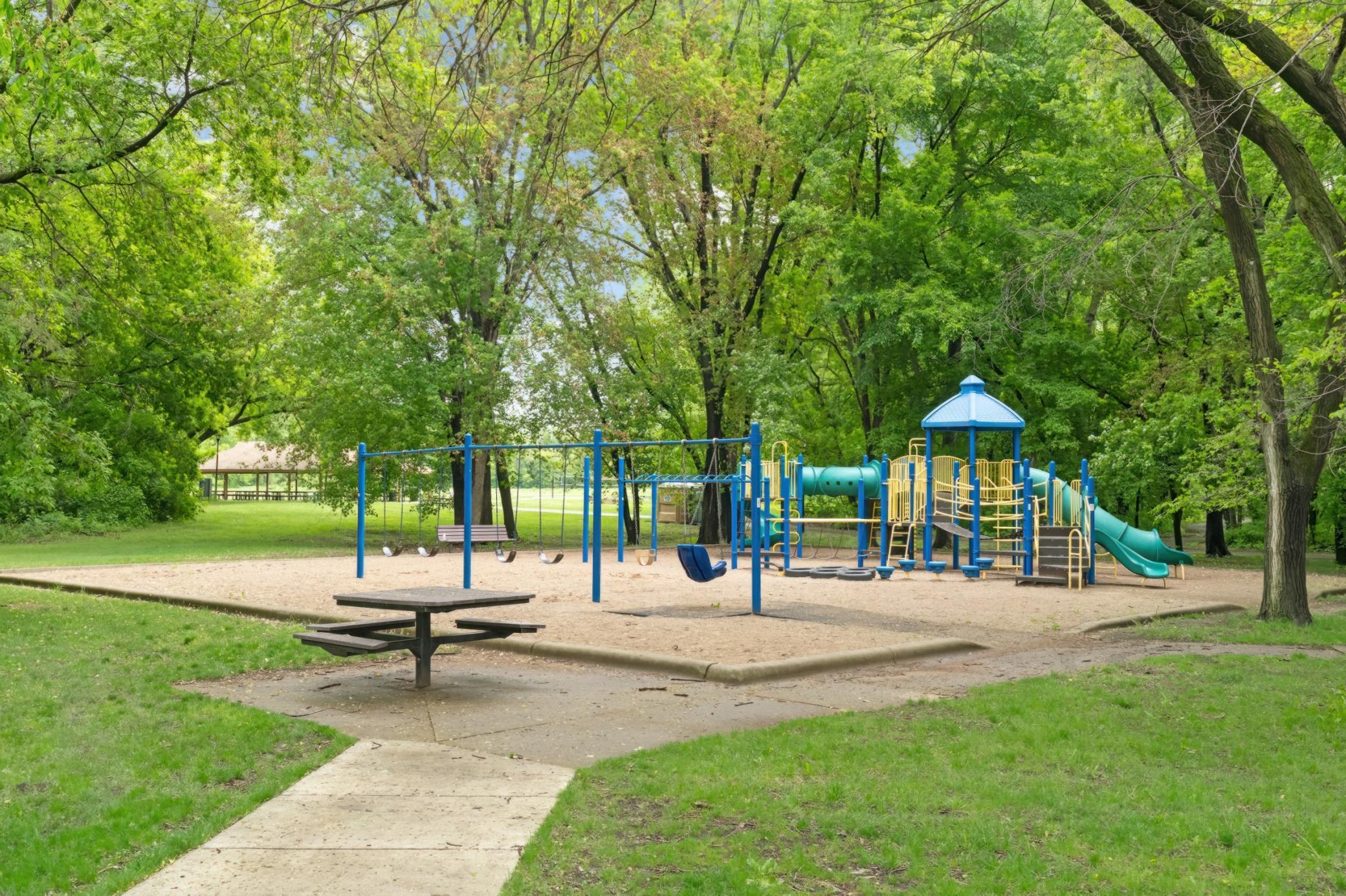 main property photo 60
