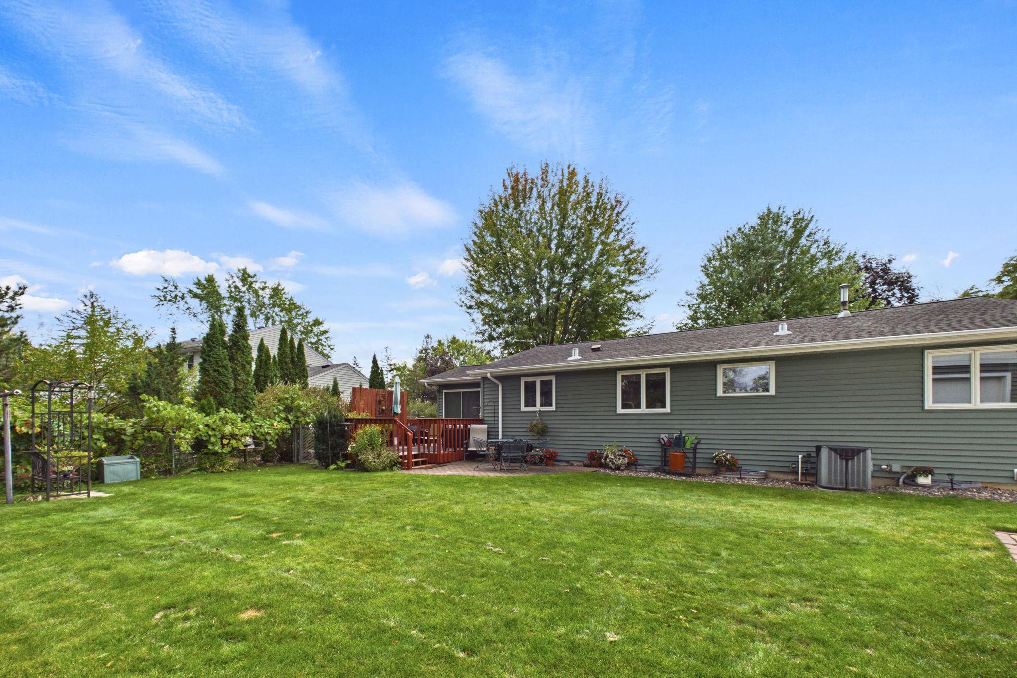 main property photo 44