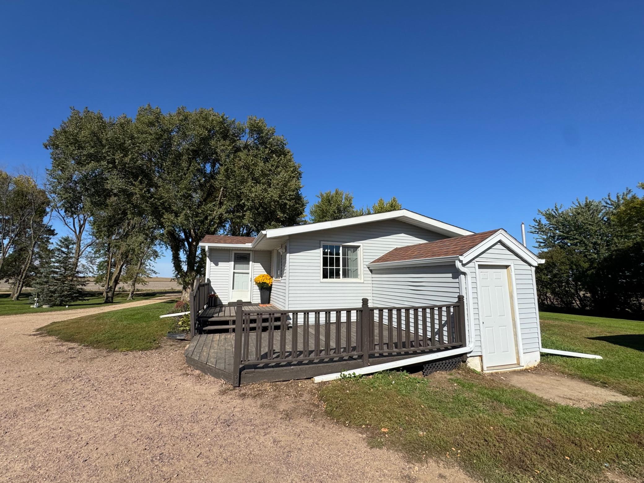 main property photo 26