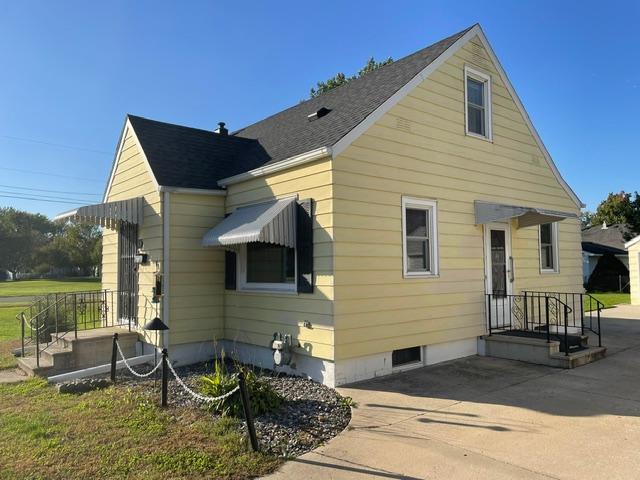 main property photo 3