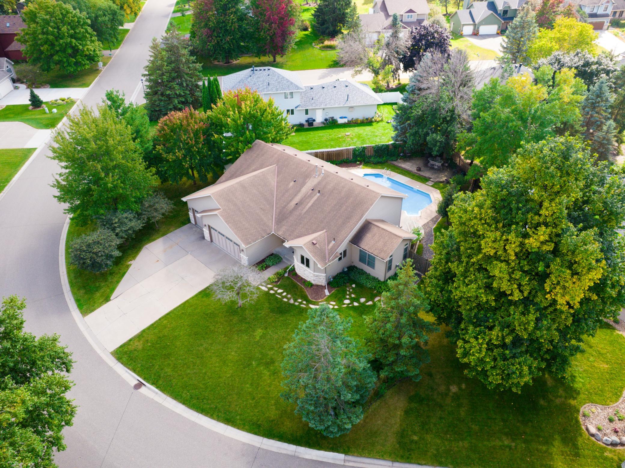 main property photo 19