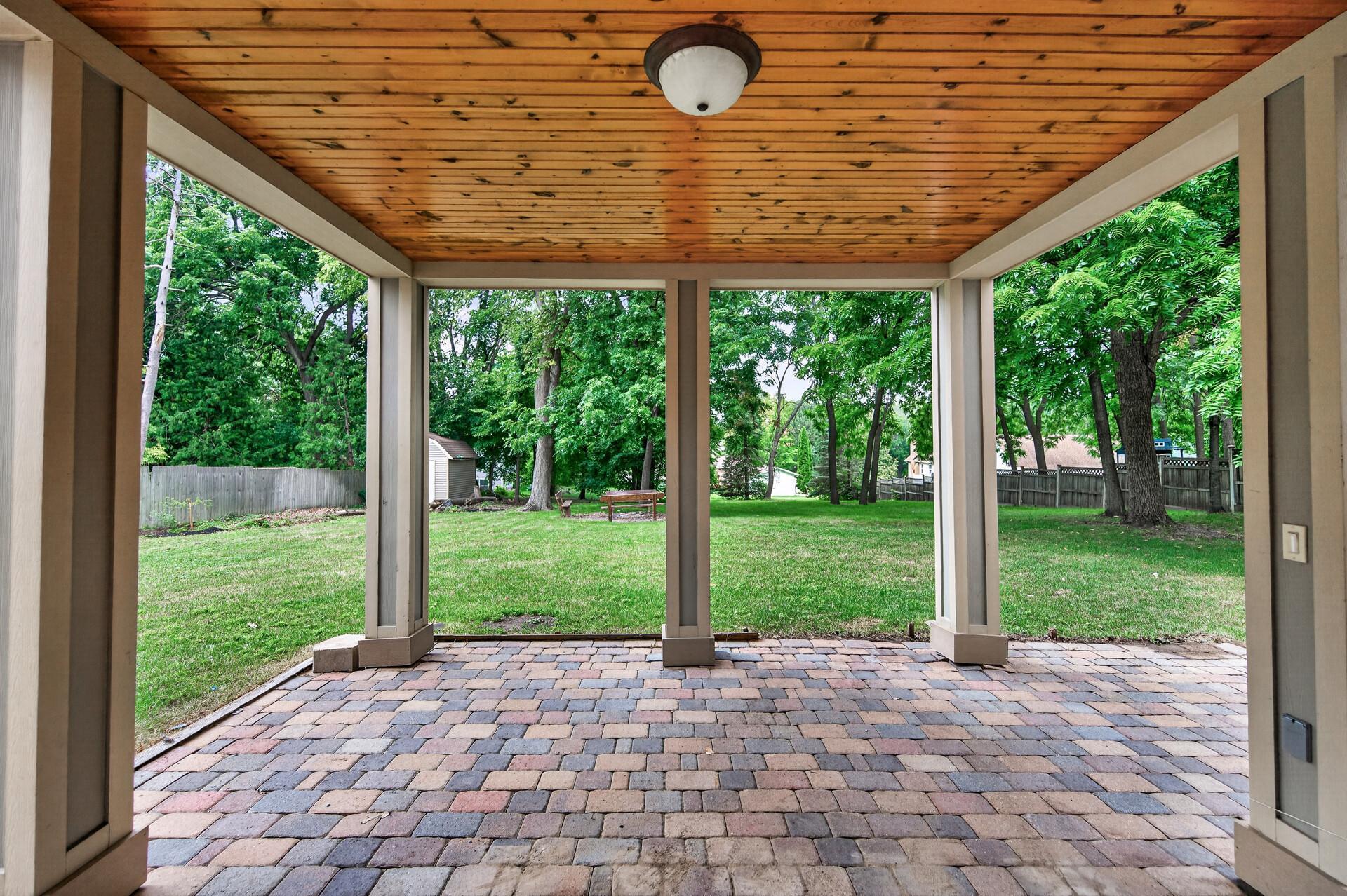 main property photo 20