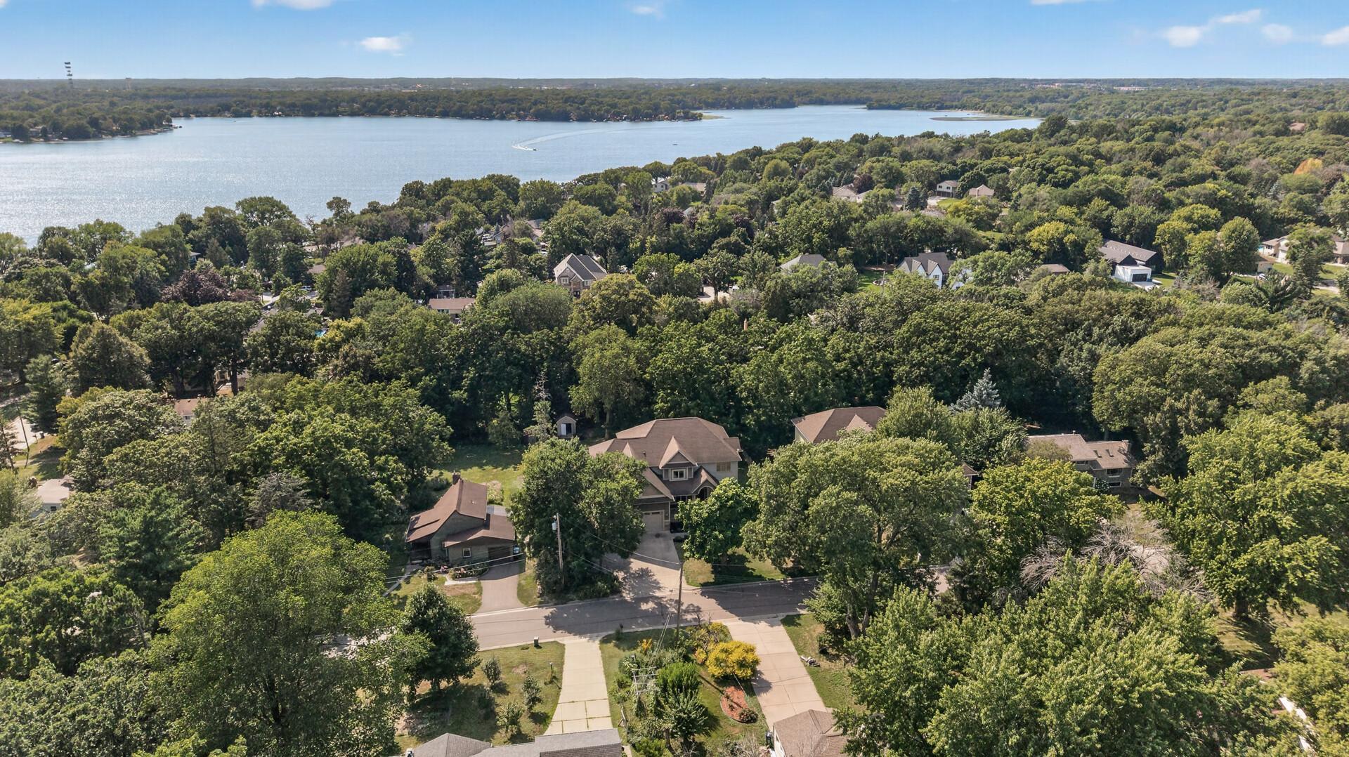 main property photo 76