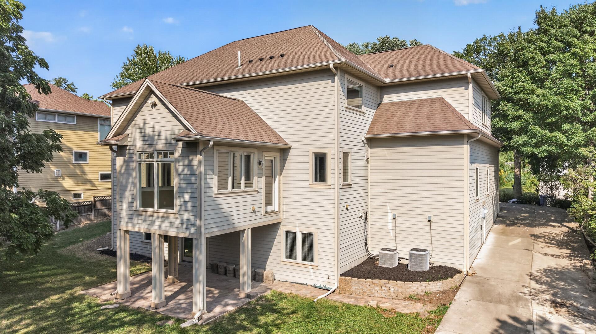 main property photo 82