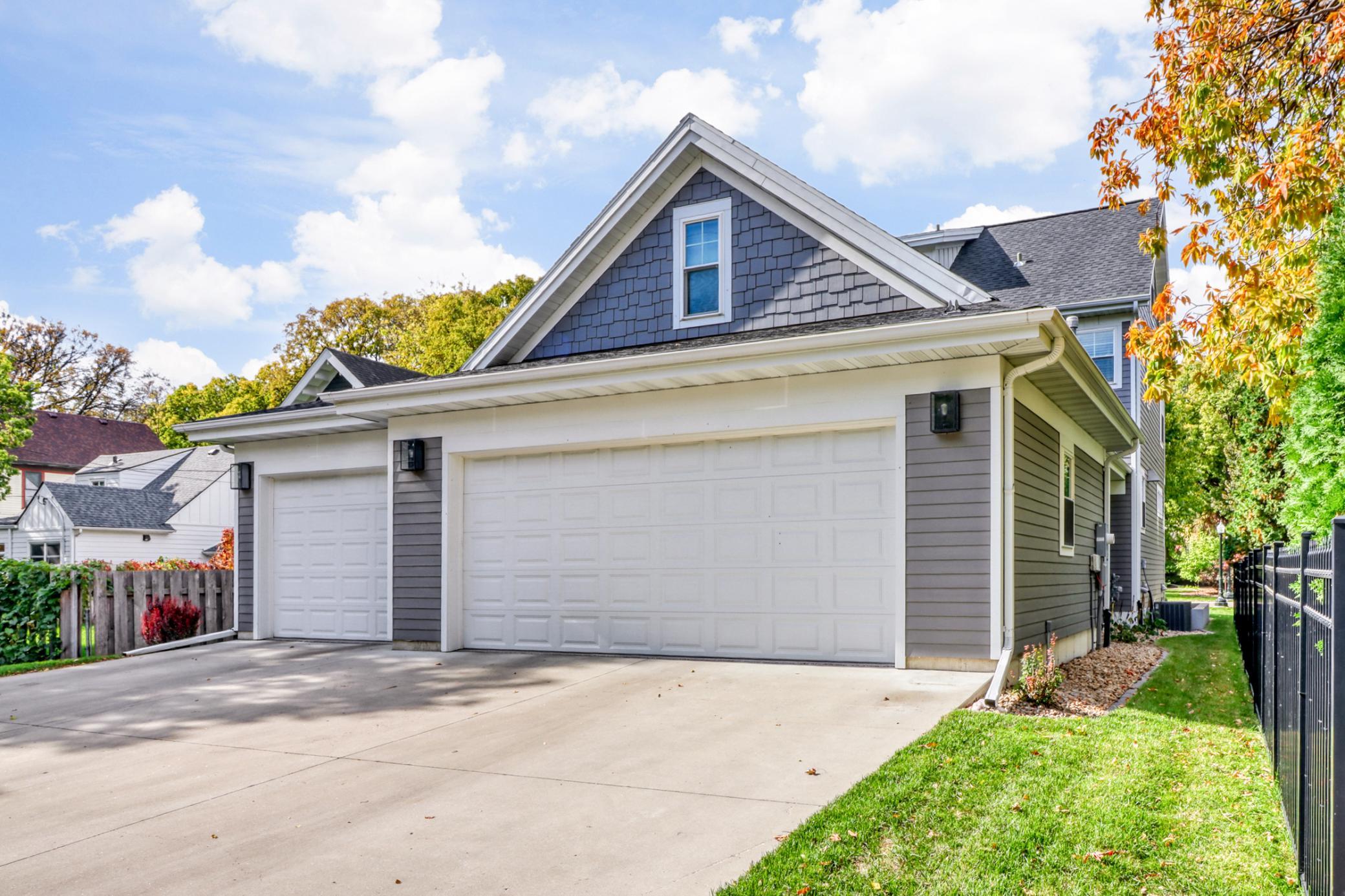 main property photo 70